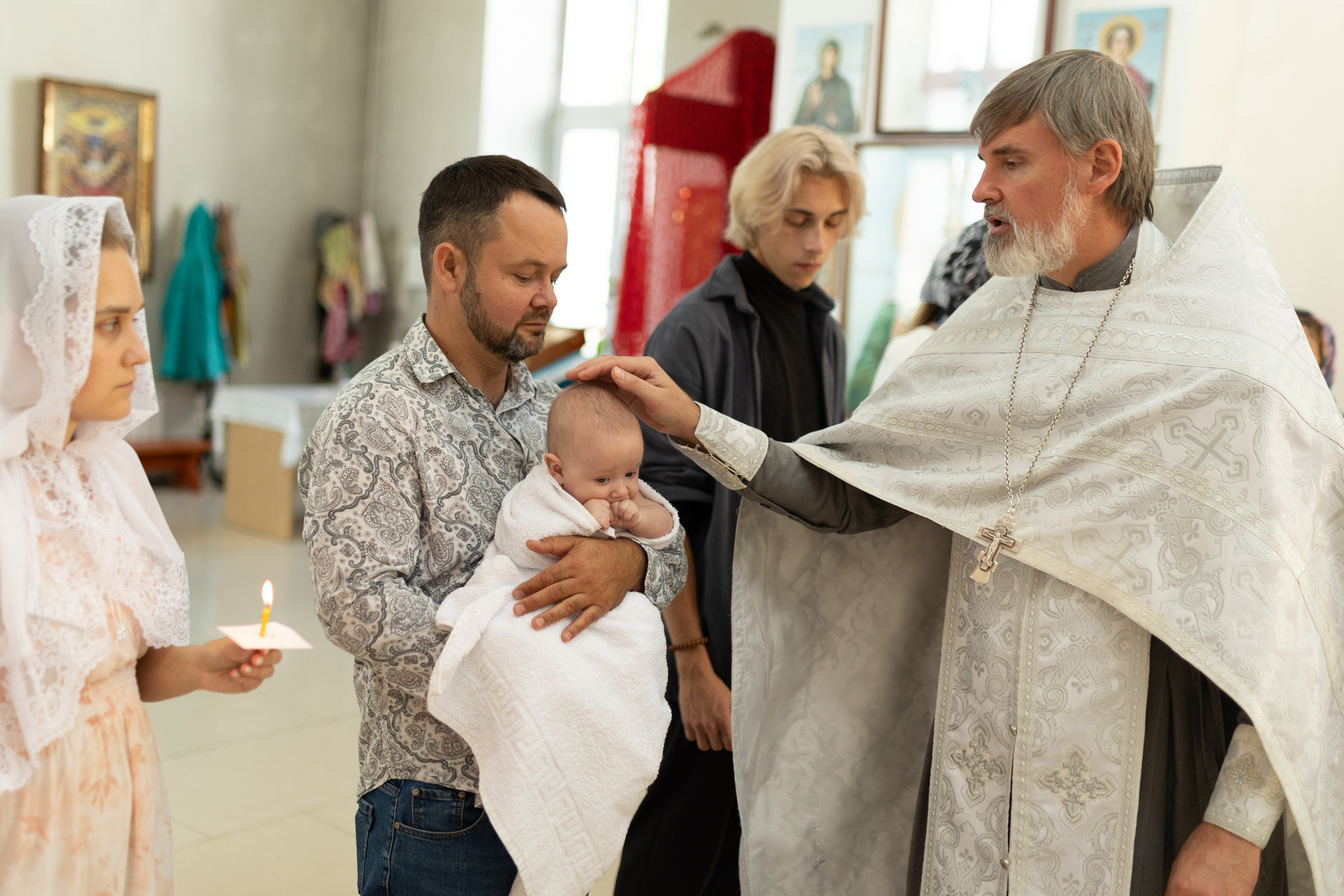 Крещение Артёма (все фото с таинсвта крещения). Фотограф новорожденных. Детский и семейный фотограф Марьяна Юдина