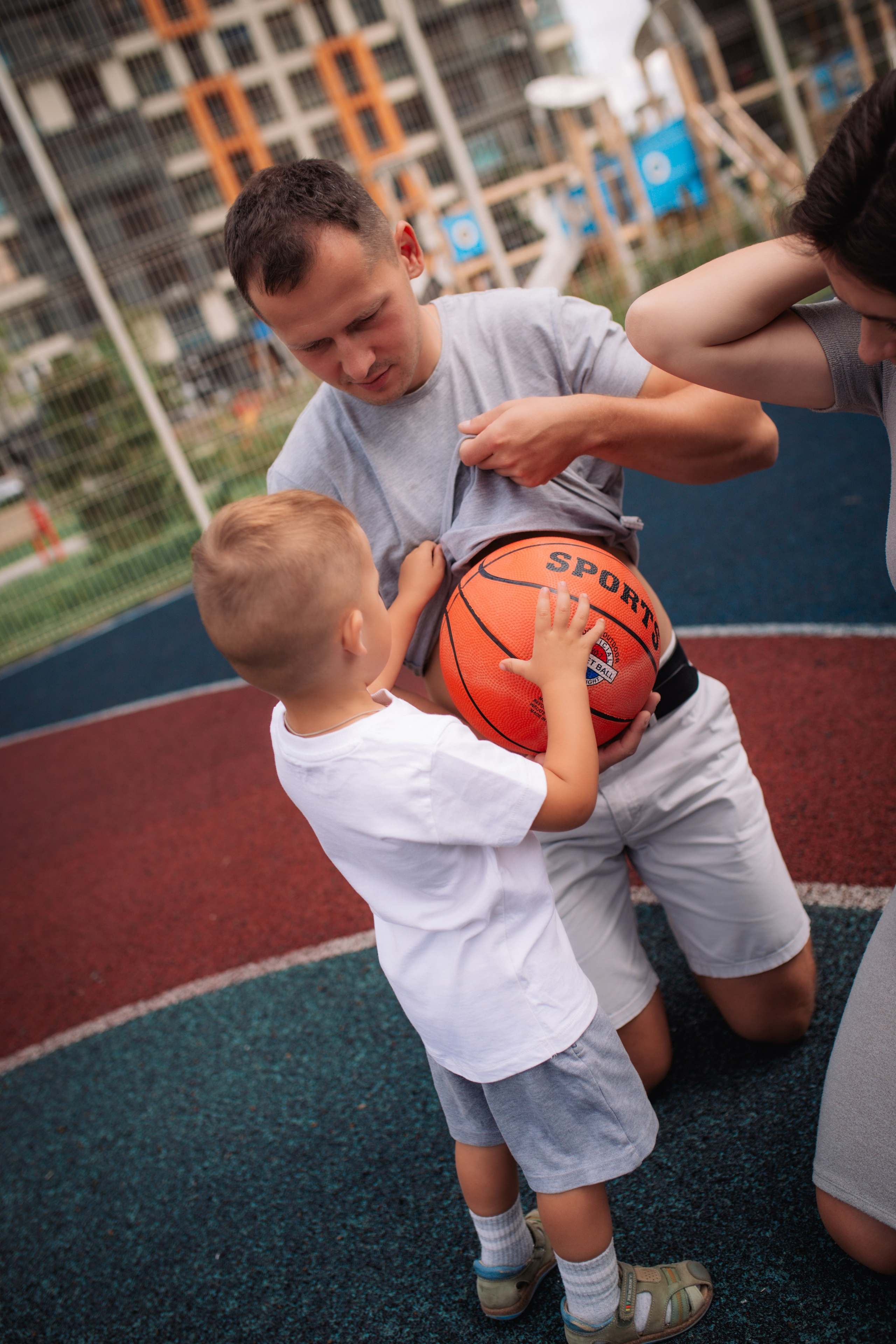 Семейная прогулка