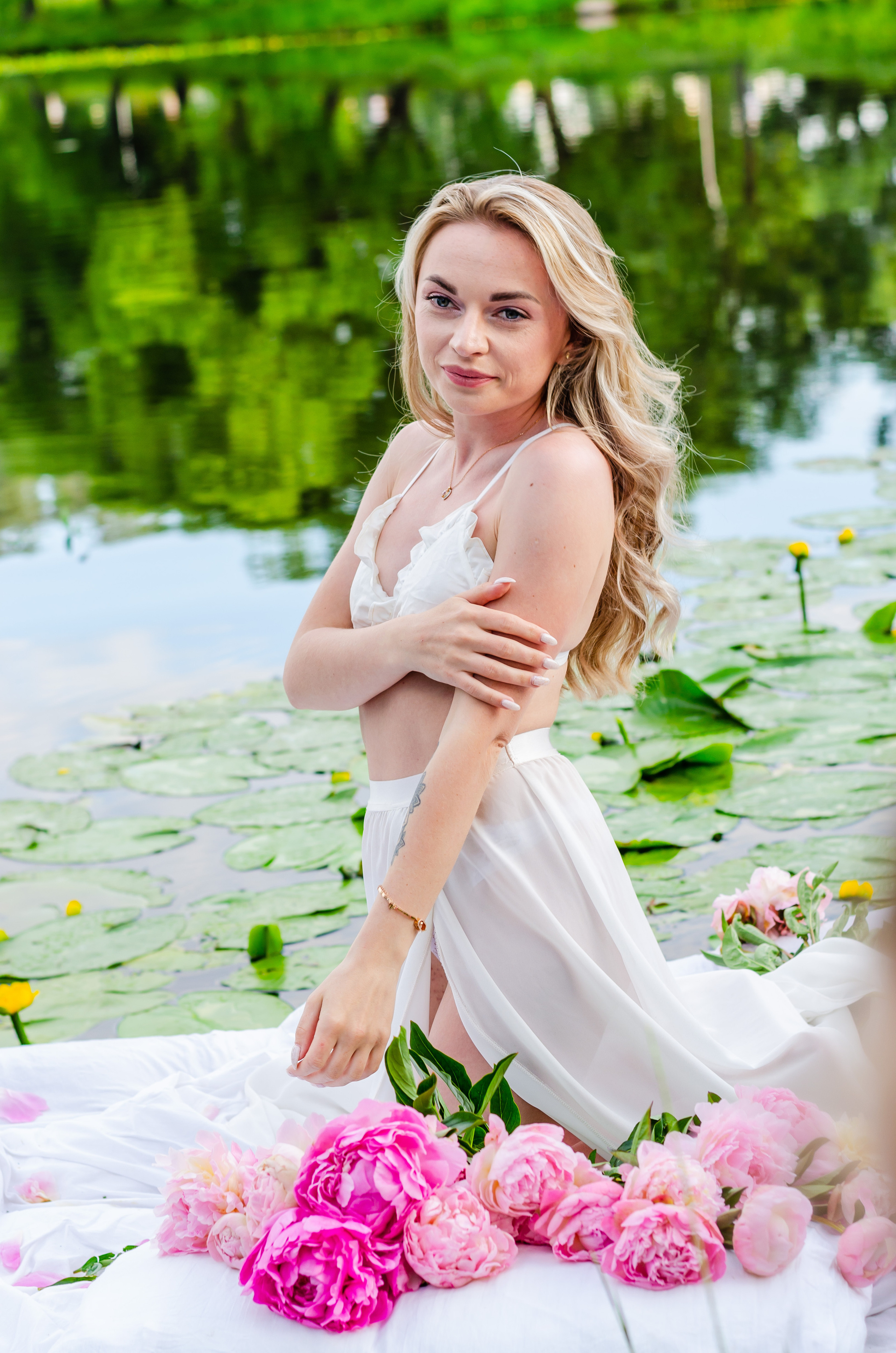 Вера съемка на матрасе. Фотограф Виктория Щербинина в Санкт-Петербурге и Москве