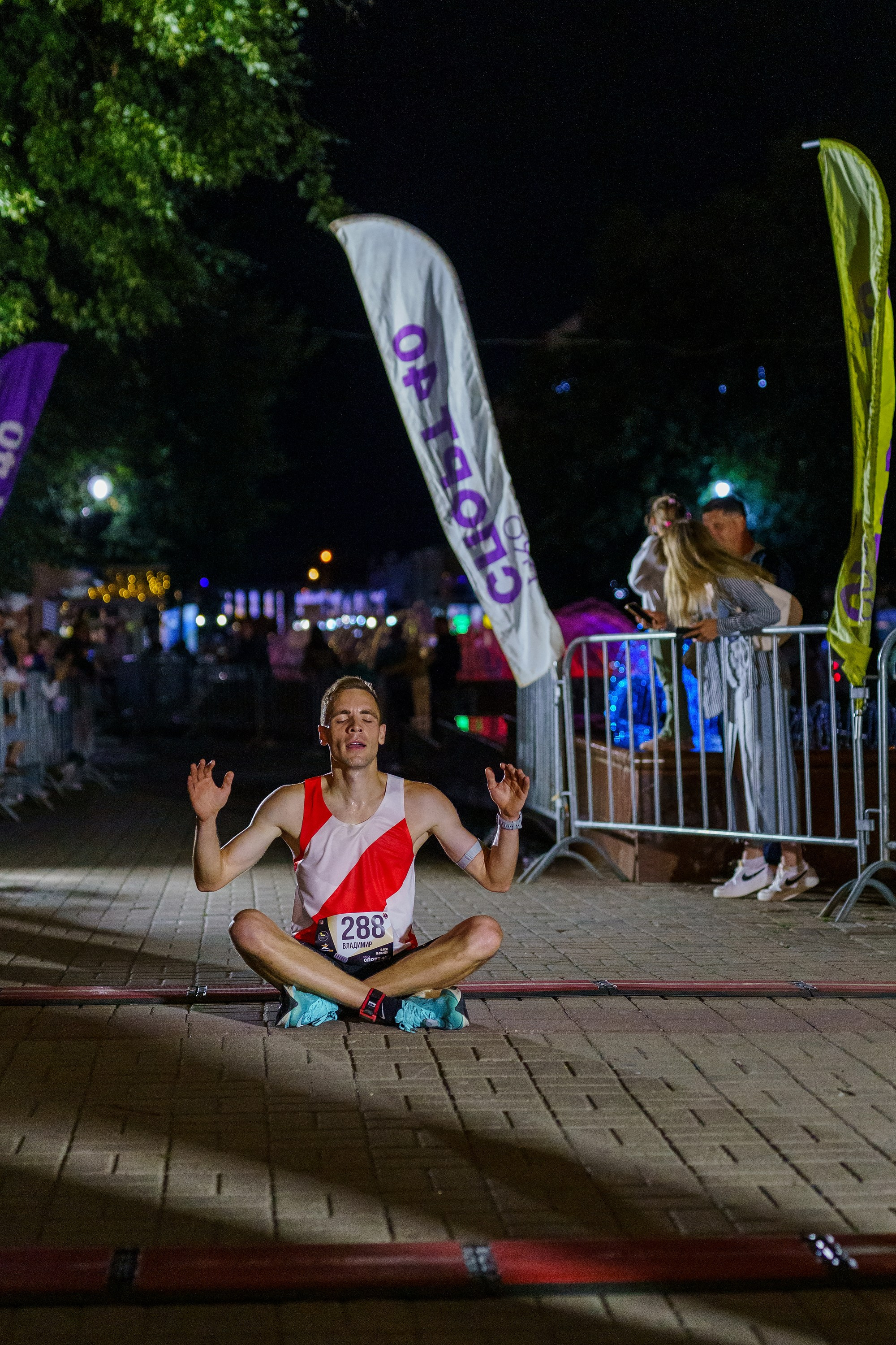 Фотографии Забег «Калуга ночь» 2025. Фотограф спортивные события, недвижимость, турбизнес