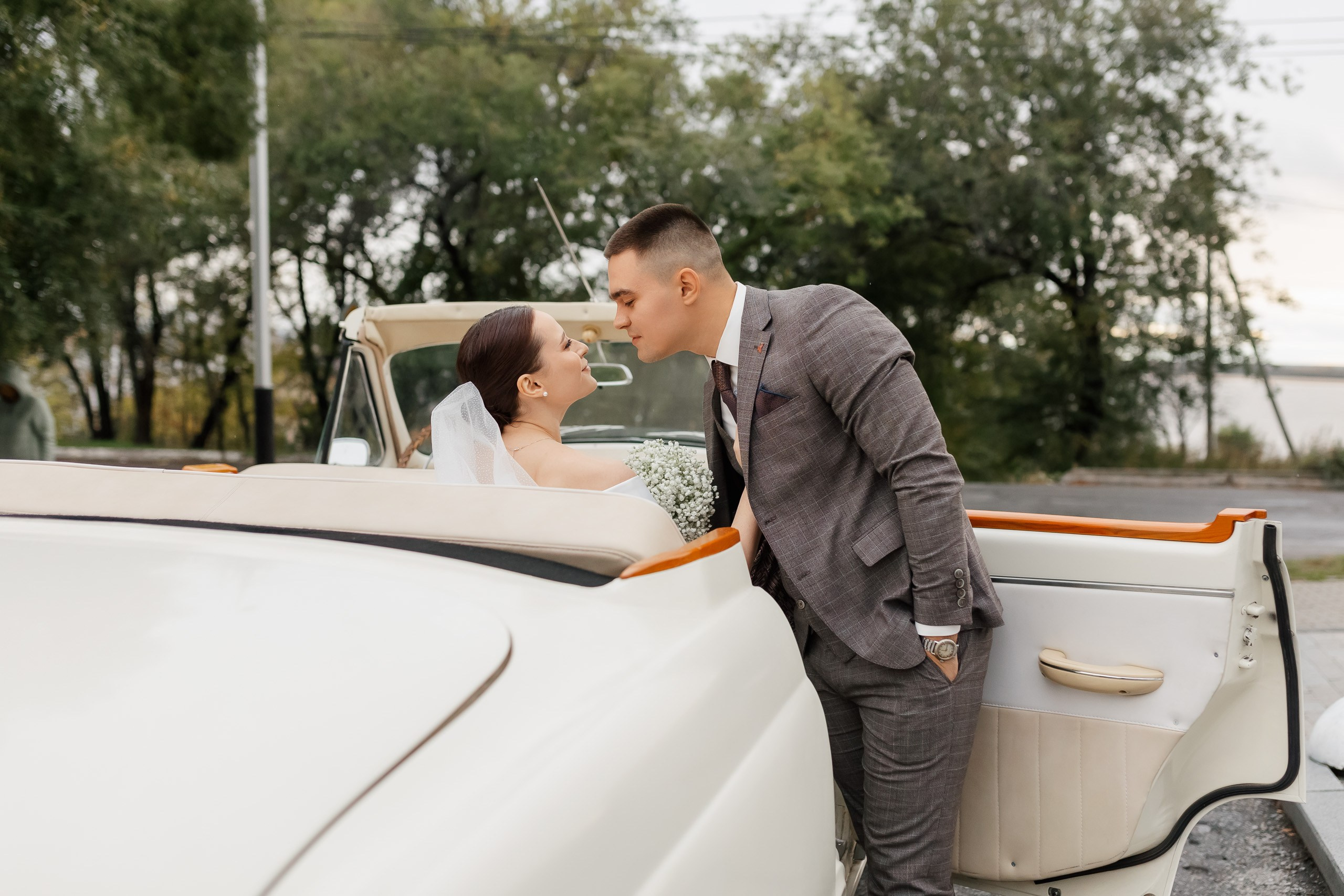 Сборы Sopka. Ретро Волга.Валентина и Иван. Свадебный фотограф в Хабаровске