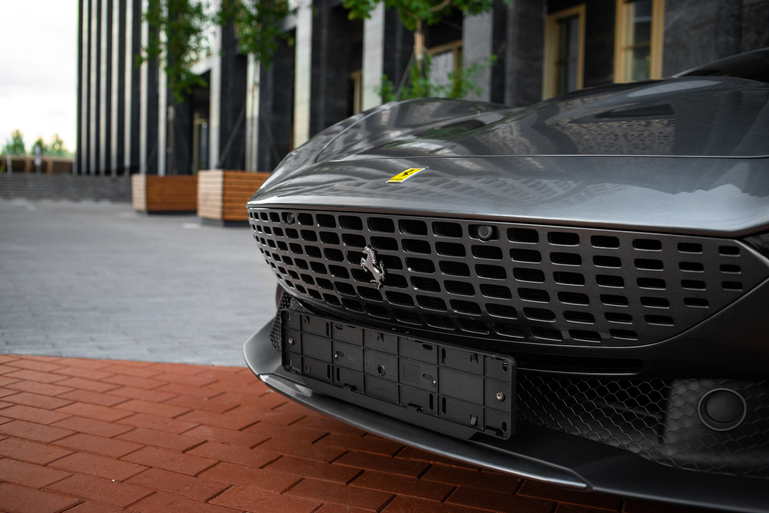 Ferrari Roma. Автомобильный фотограф в Москве Андрей Емельянов