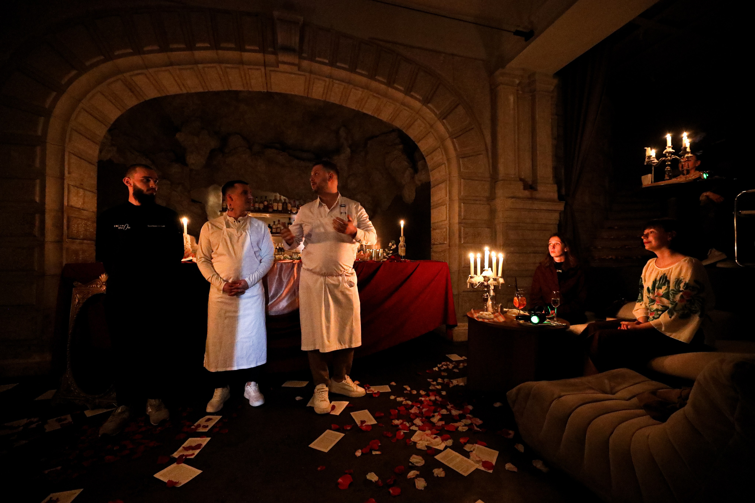 Gastrodvor «Диалог с Чеховым». Дженбаз Павел — фотограф в Ялте