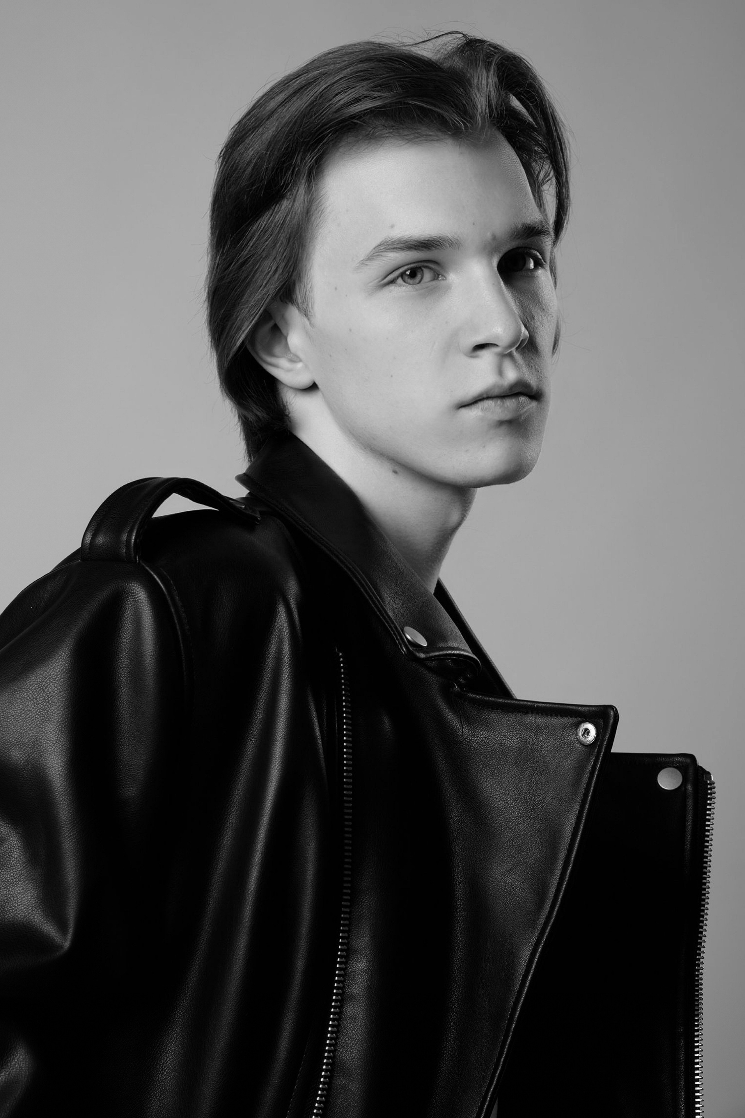 Глеб. Профессиональные модельные портфолио