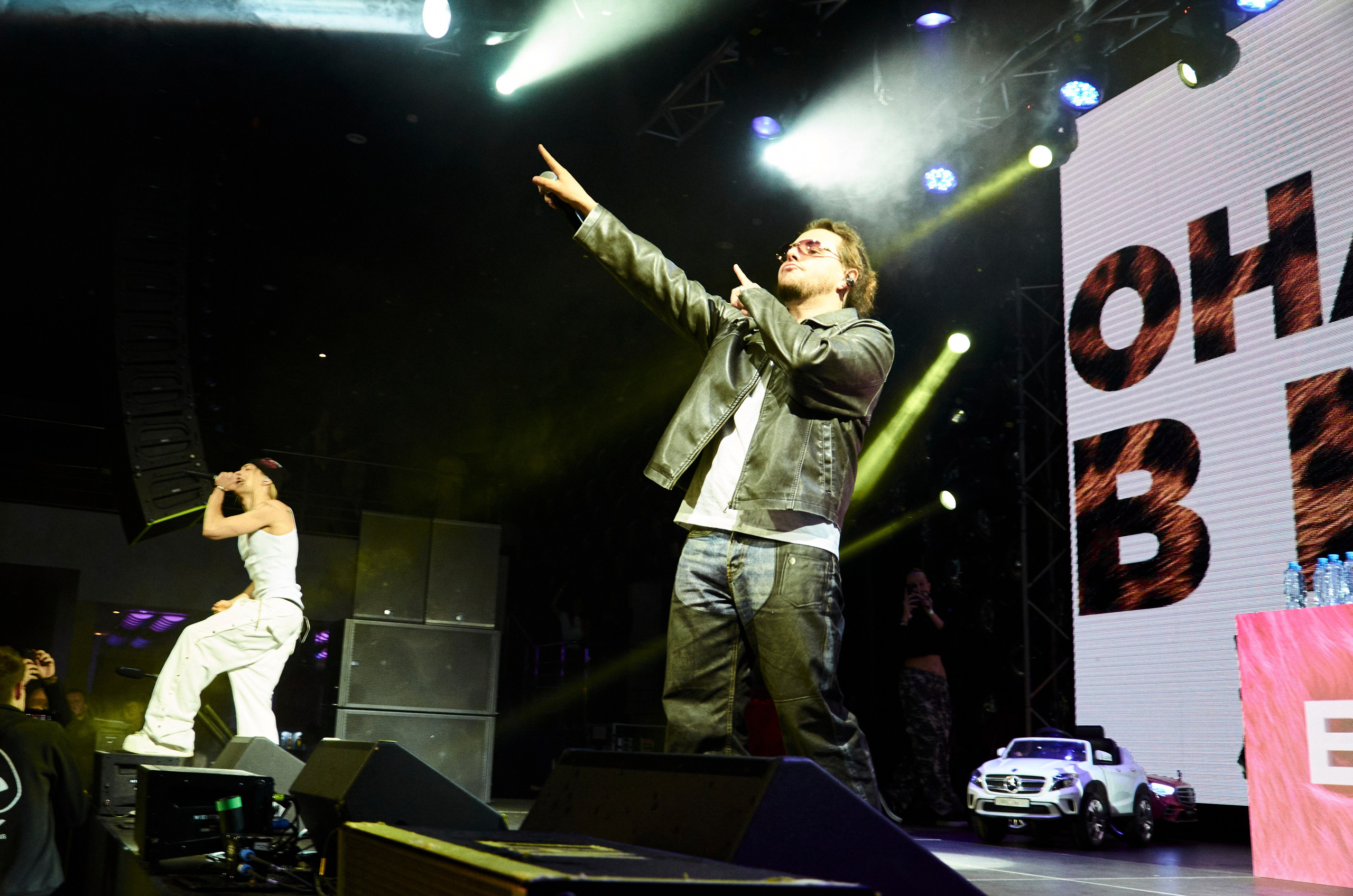 Blink/ nleeei, unique, artem shilovets. Главная