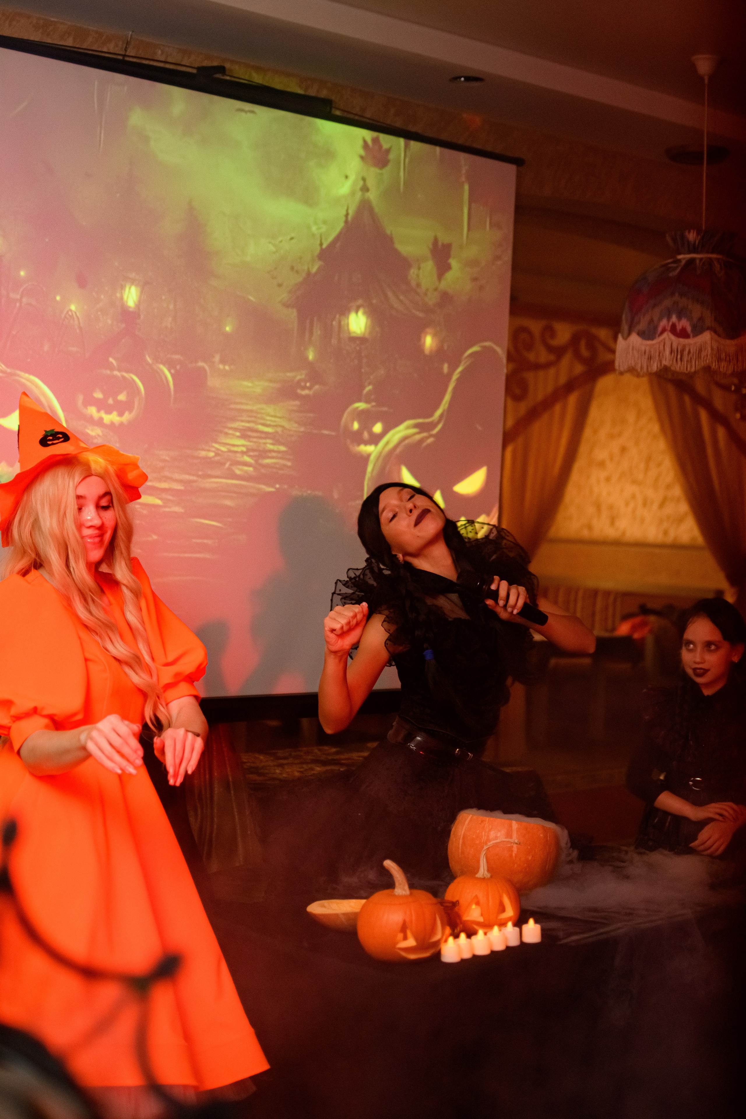 HALLOWEEN. Photokarish