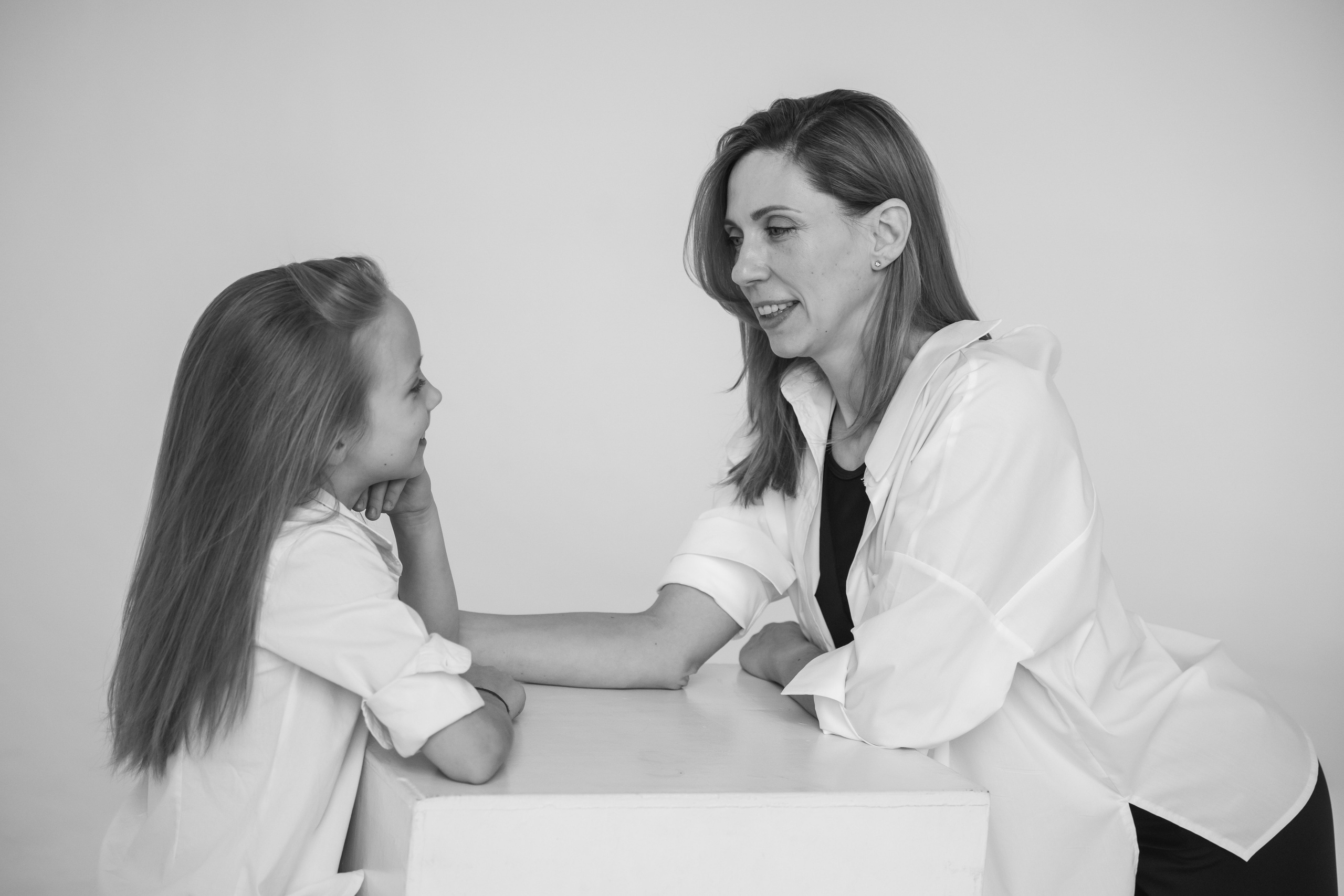 Мама и дочь. Главная