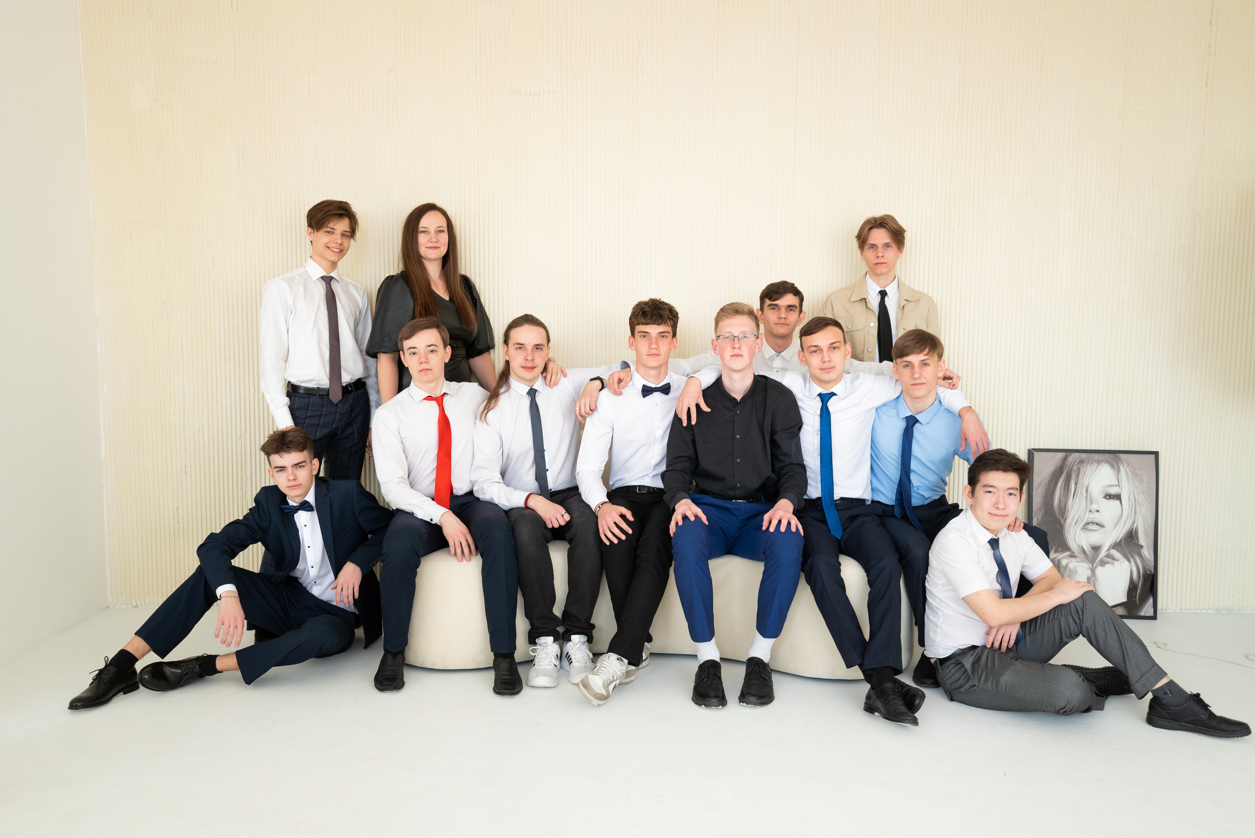 Фотосессия выпускников. Фотограф в Оренбурге | Школьные, выпускные фотосессии