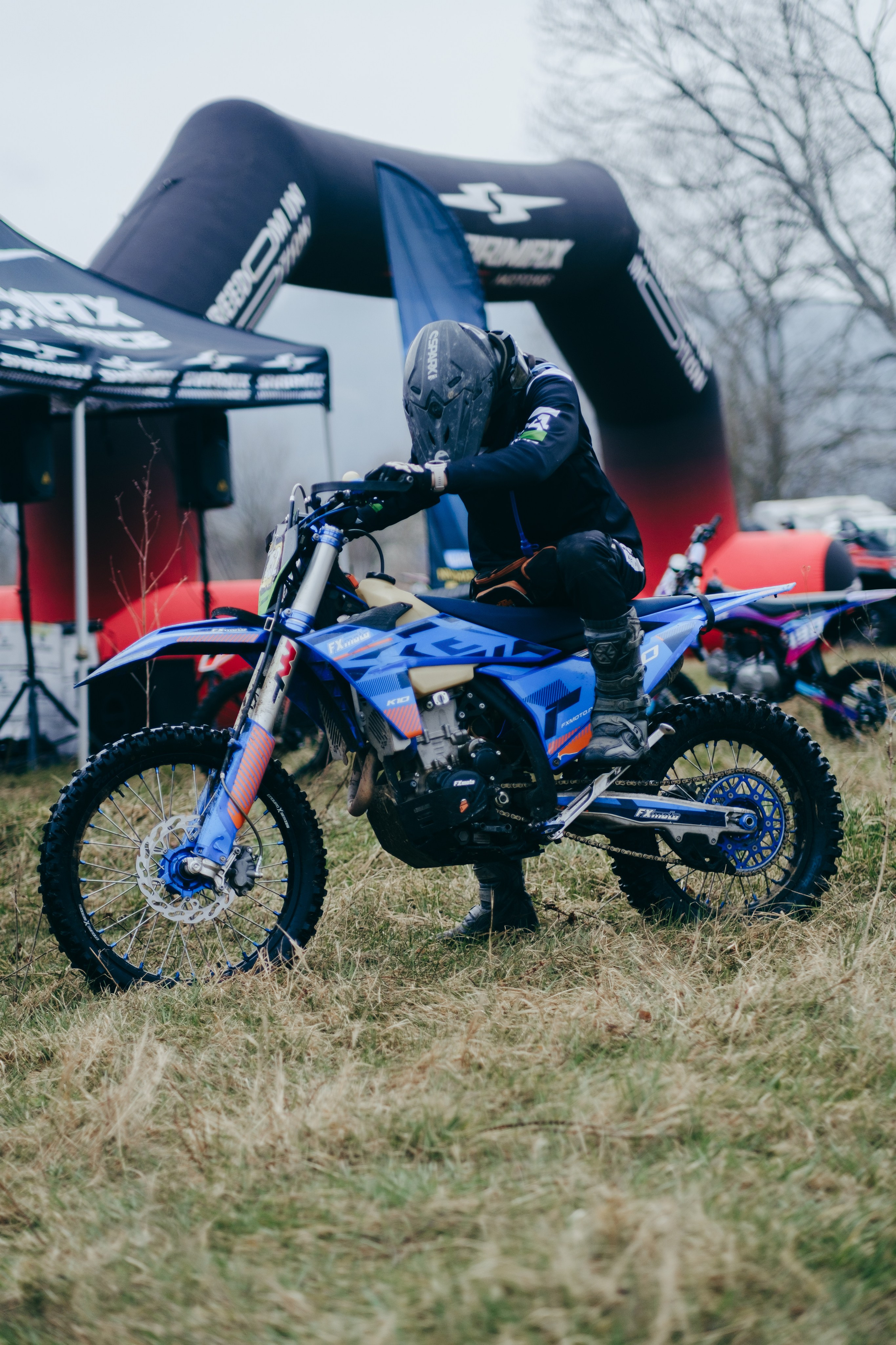 Эндуро Фест от Shamax Motors (Краснодар). Свадебный фотограф Денис Ожигин в Краснодаре и крае. Эмоциональная и стильная съемка вашего дня