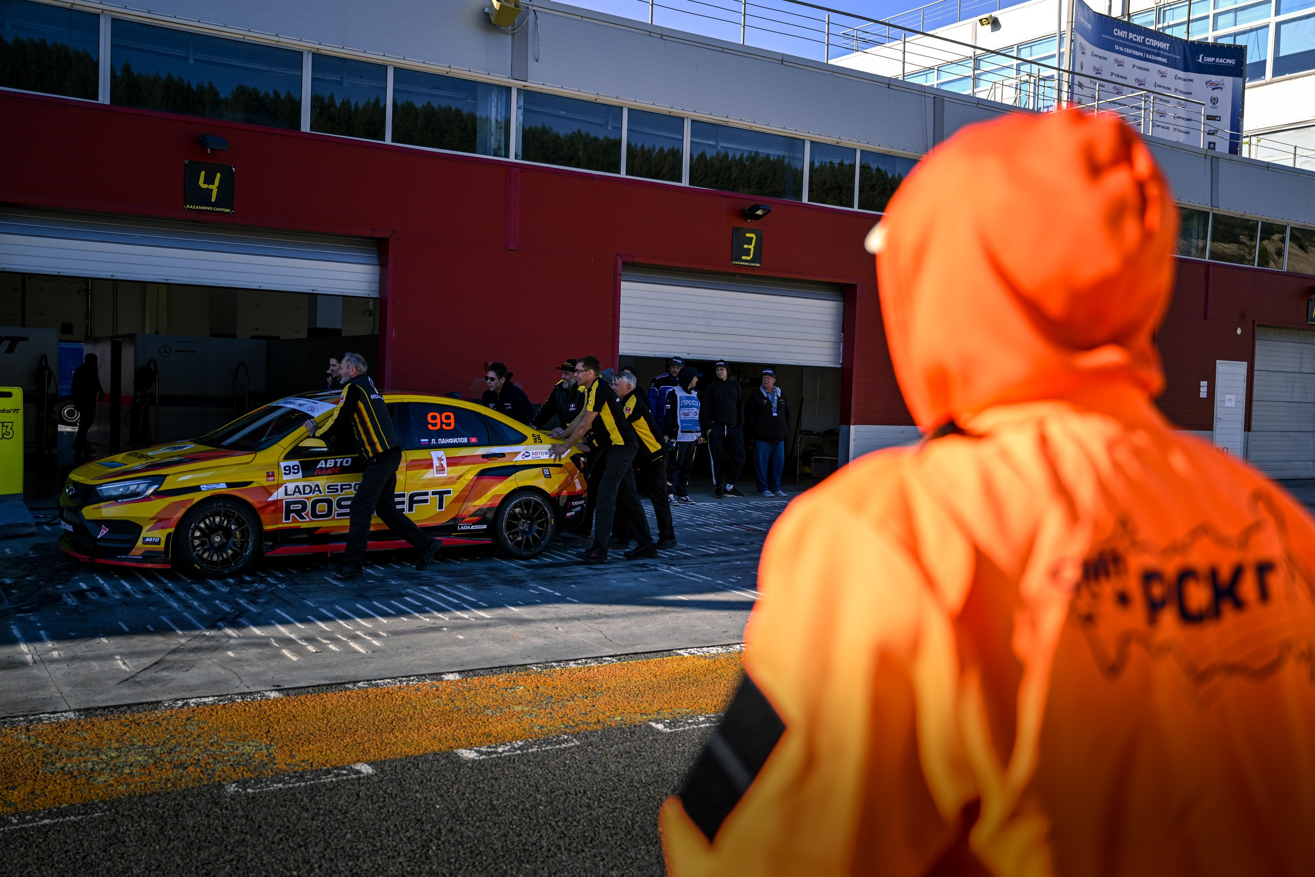 Гонки в Казани. Спортивный и репортажный фотограф в Казани Вячеслав Сатонин