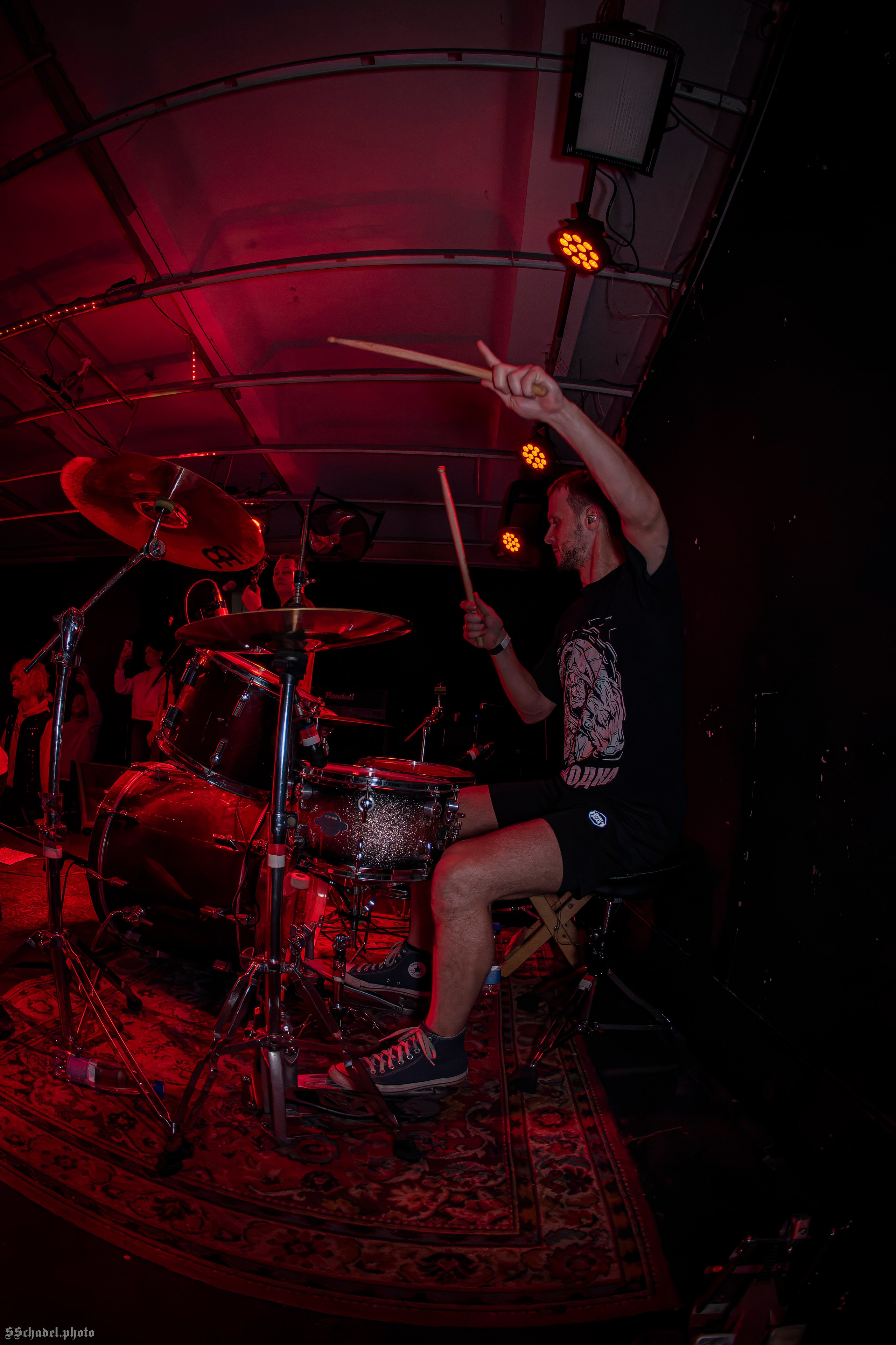 Mayday Massacre: Hardcore vs Death Metal // Без Поводка 02.05.25. We will make everything metal!