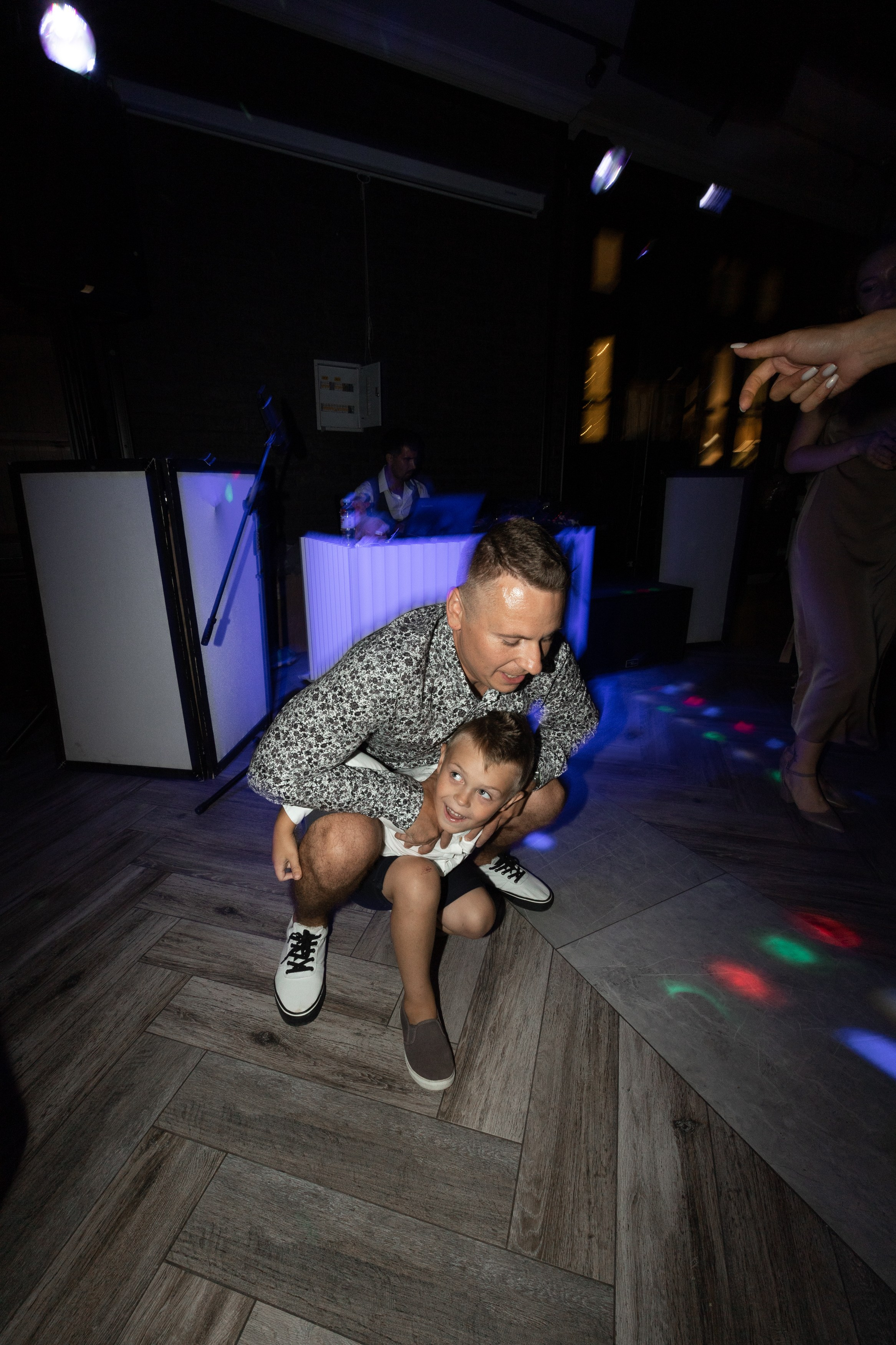 Свадебный фотограф Уфа — Руслан ГабдлисламовЖивые эмоции, красивые кадры, воспоминания на всю жизнь.Работаю по всей Республике Башкортоста. Свадебный фотограф Уфа Руслан Габдлисламов