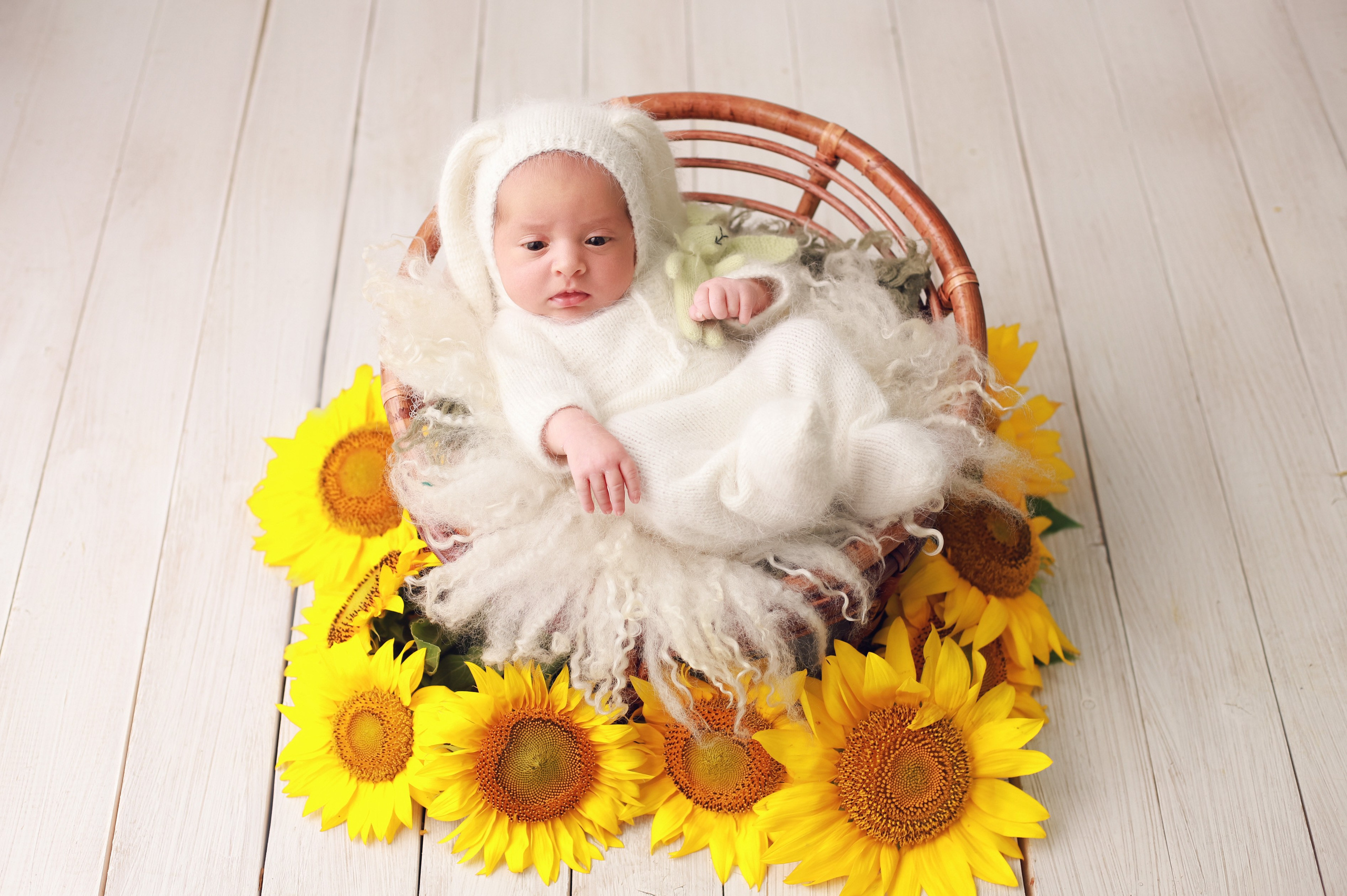 Мия. Фотограф новорожденных в г. Россошь Виктория Нечепуренко