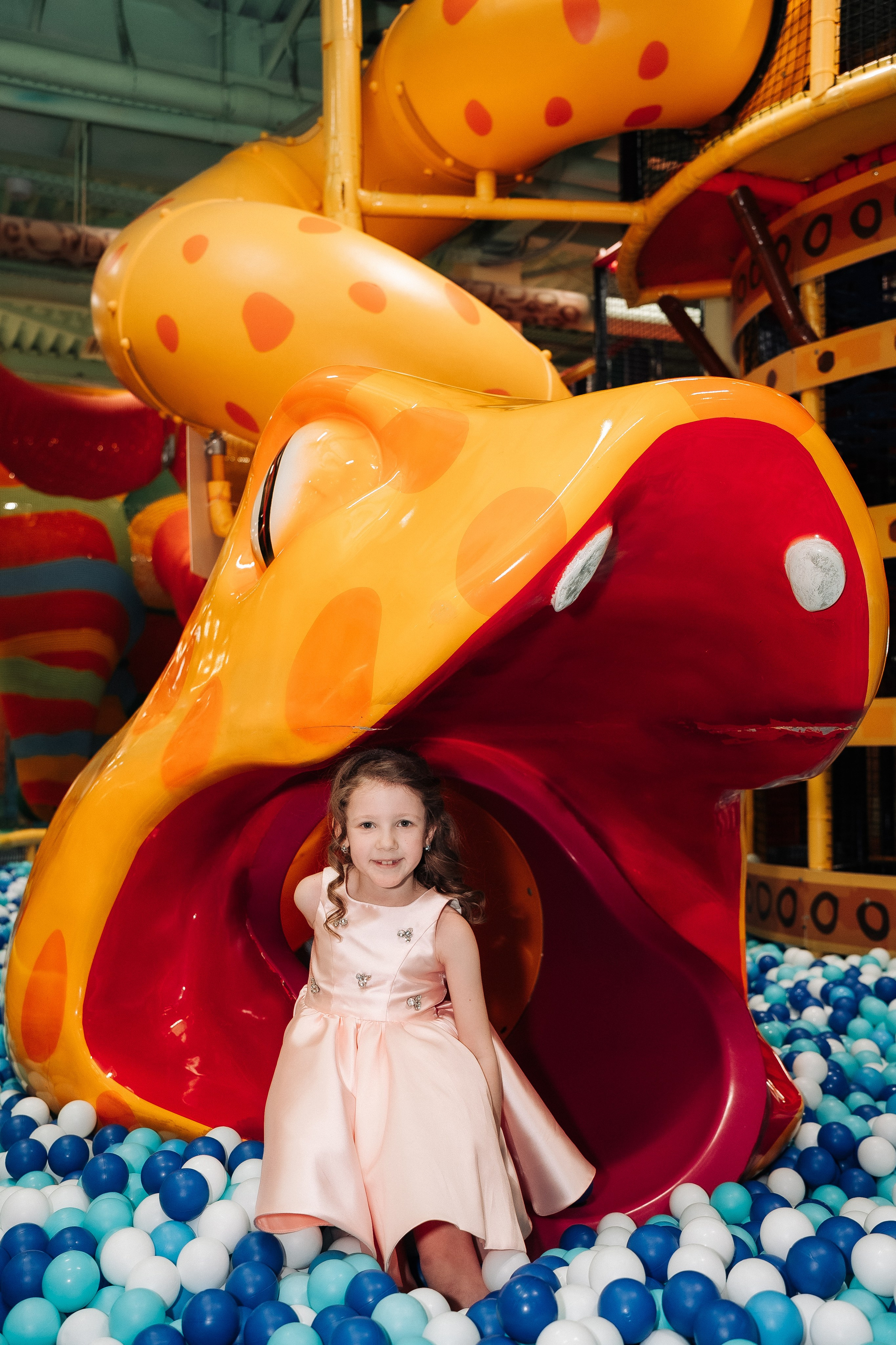 День рождения в Takaboom Vegas Крокус Сити. Свадебный и семейный фотограф в Москве и МО Геннадий Туманцев