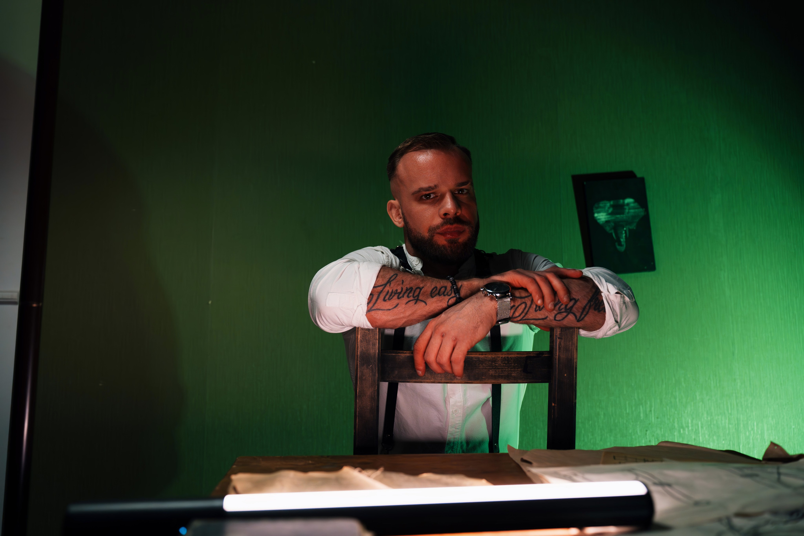 Антон в фильме. Алексей Гаас — фотограф