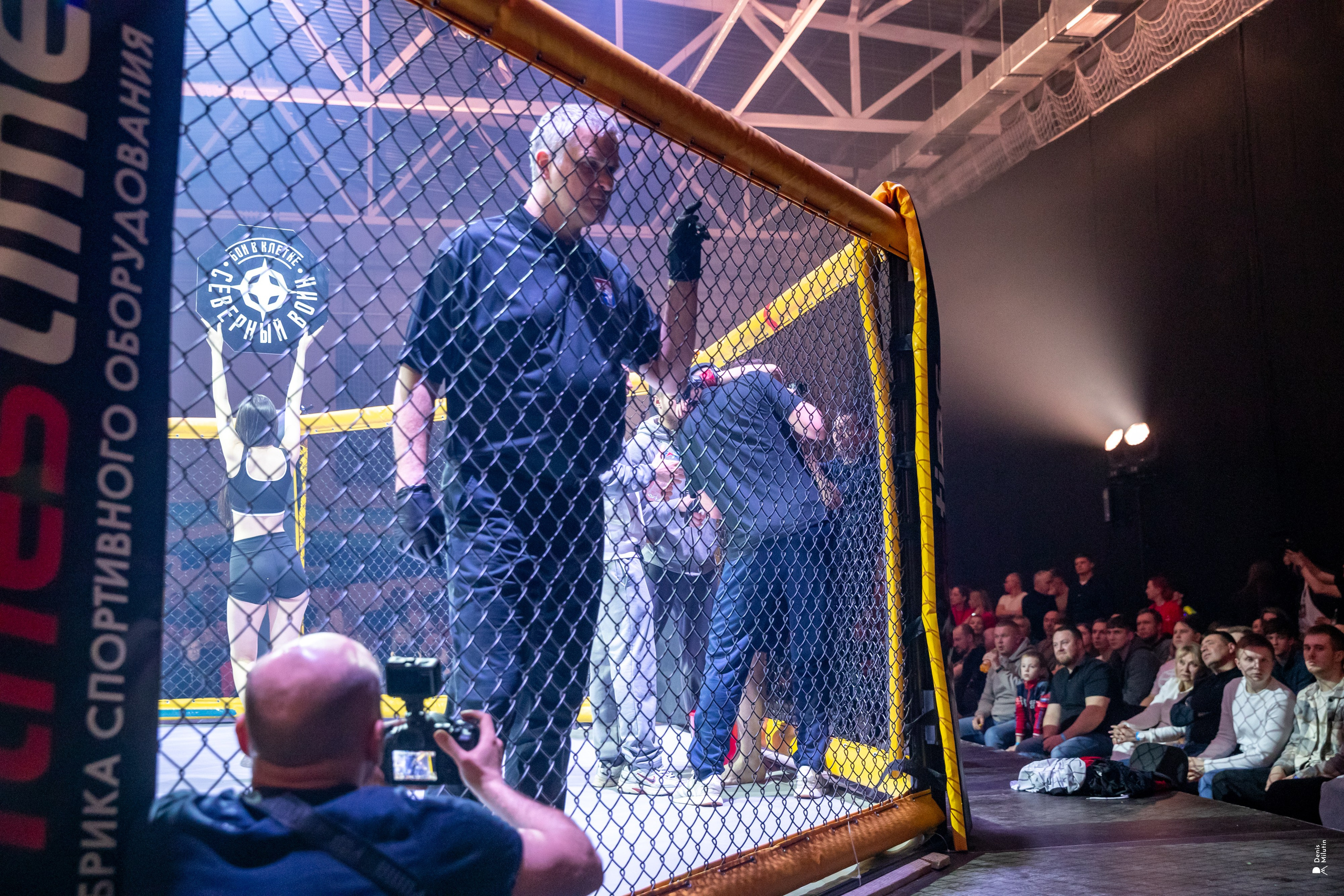 Бои в клетке «Северный Воин». Портретный фотограф Денис Милютин