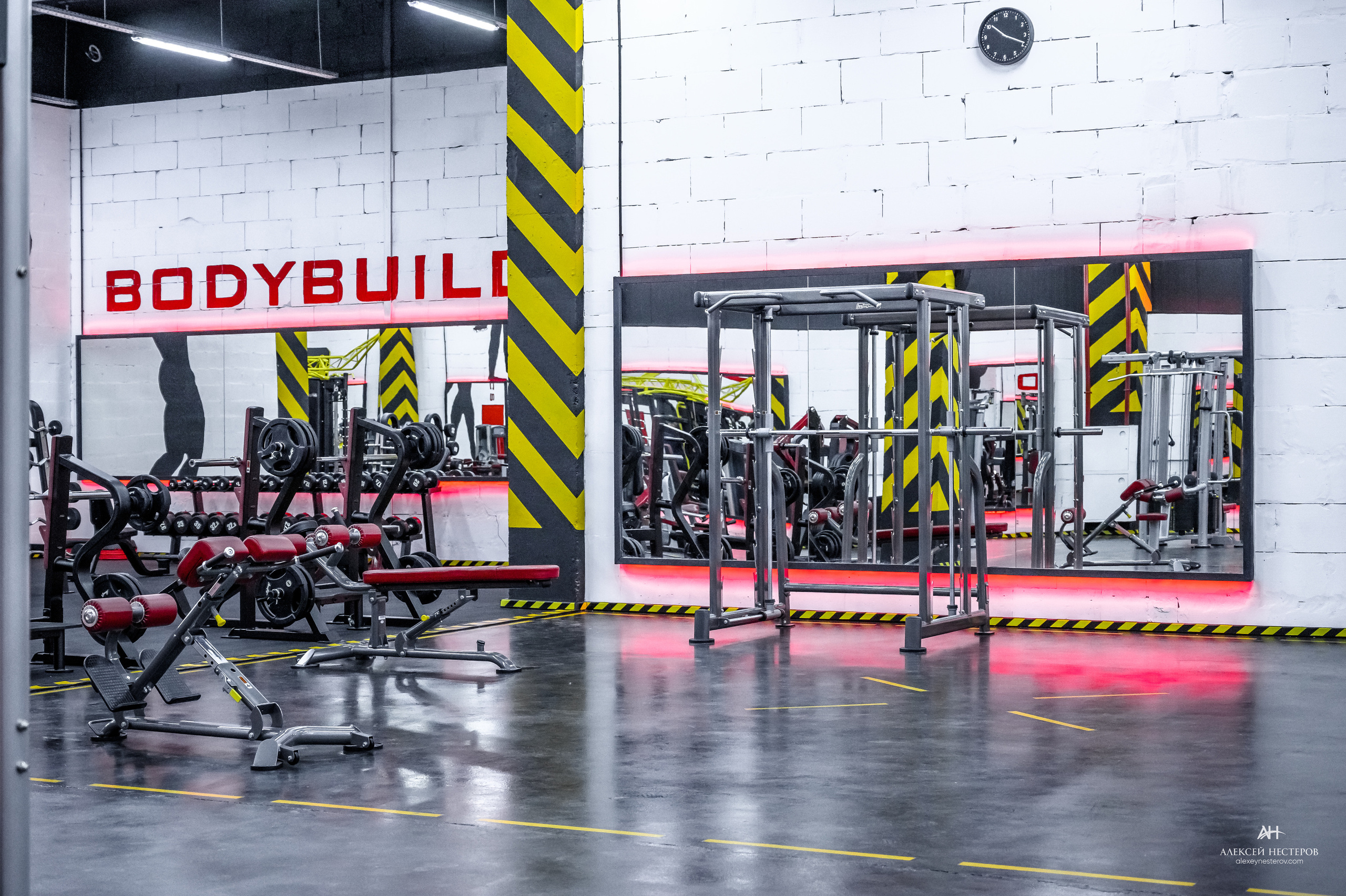 Тренажерные залы. Спортивный фитнес фотограф Алексей Нестеров