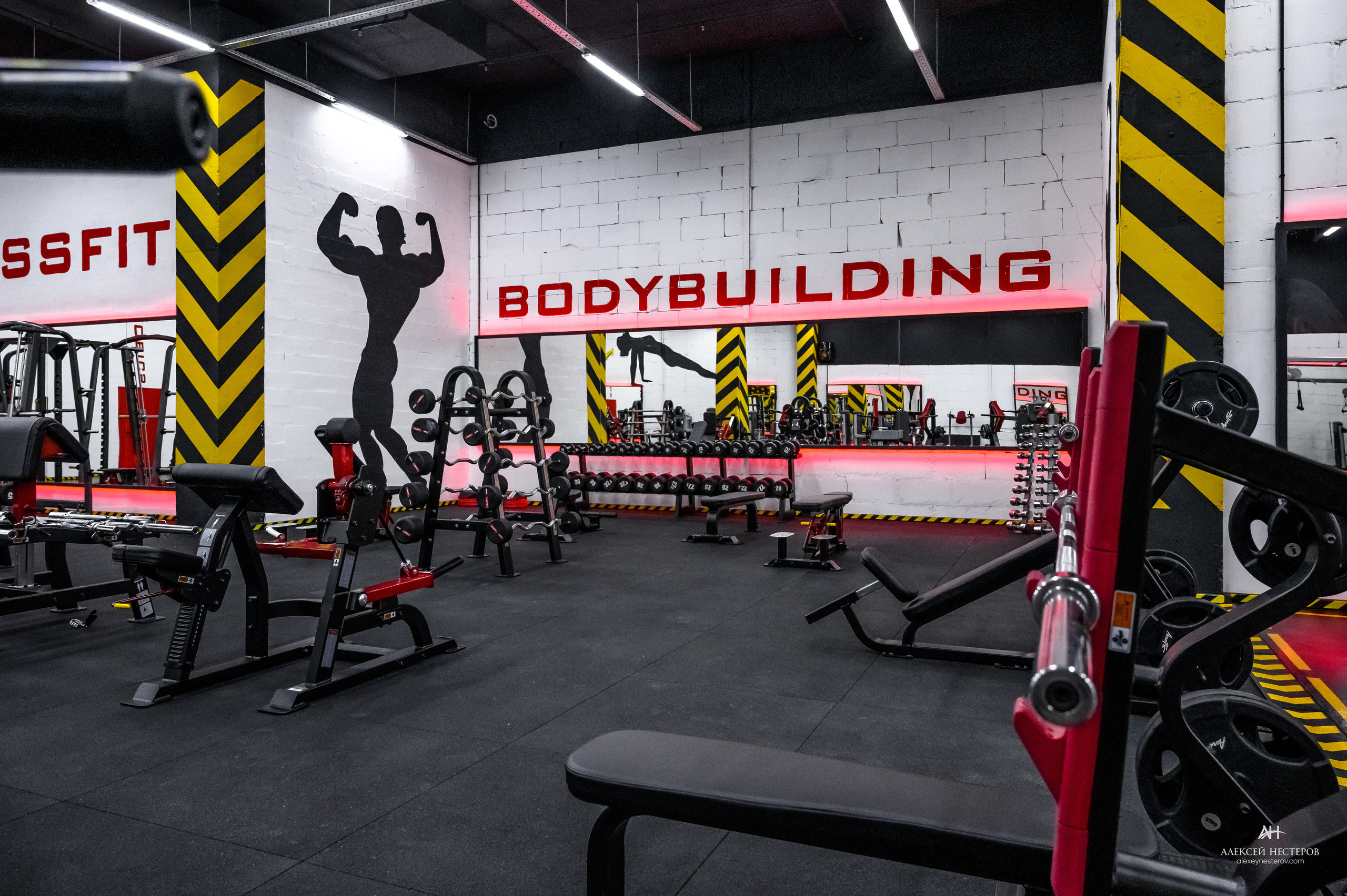 Тренажерные залы. Спортивный фитнес фотограф Алексей Нестеров