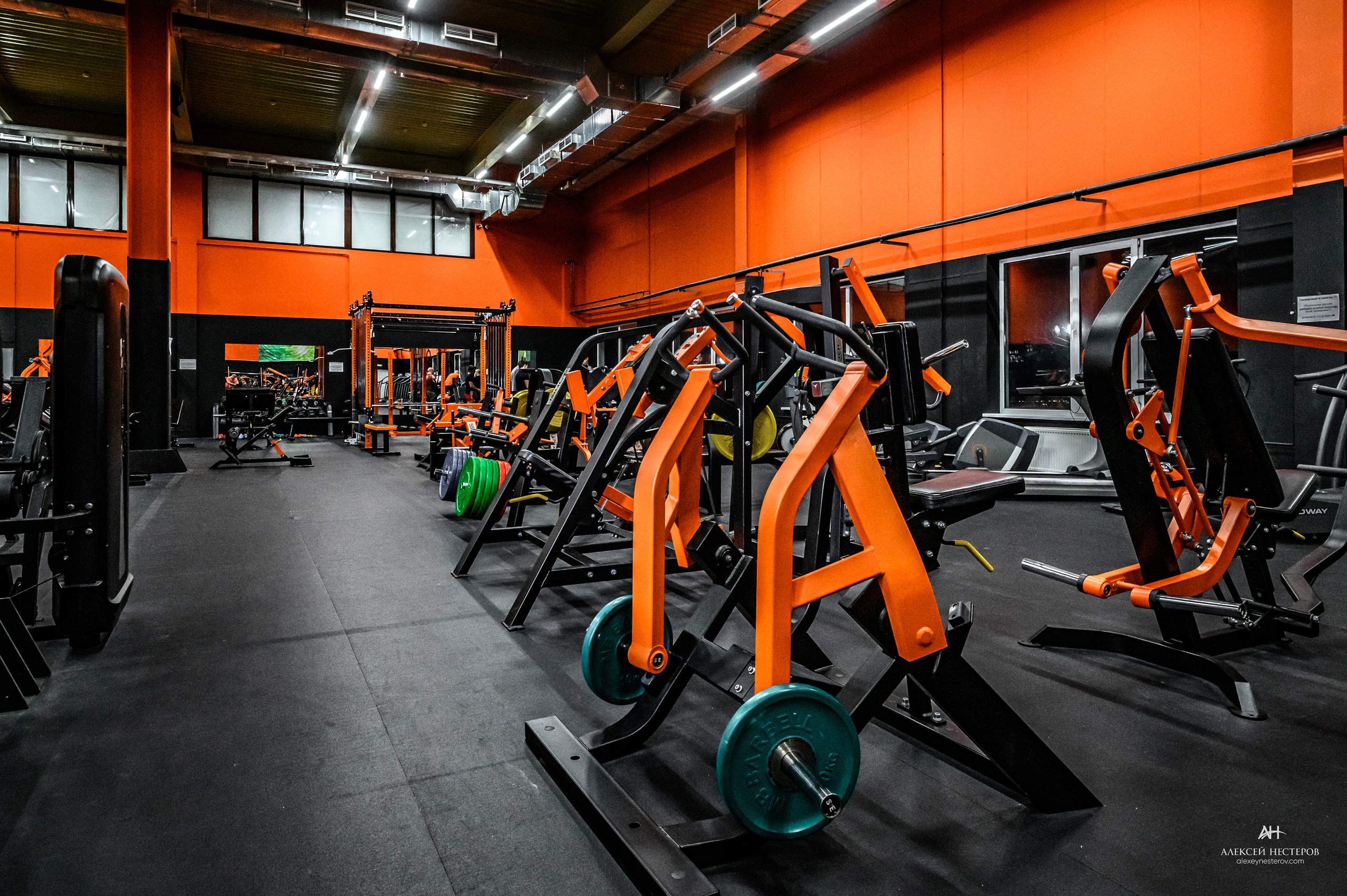 Тренажерные залы. Спортивный фитнес фотограф Алексей Нестеров