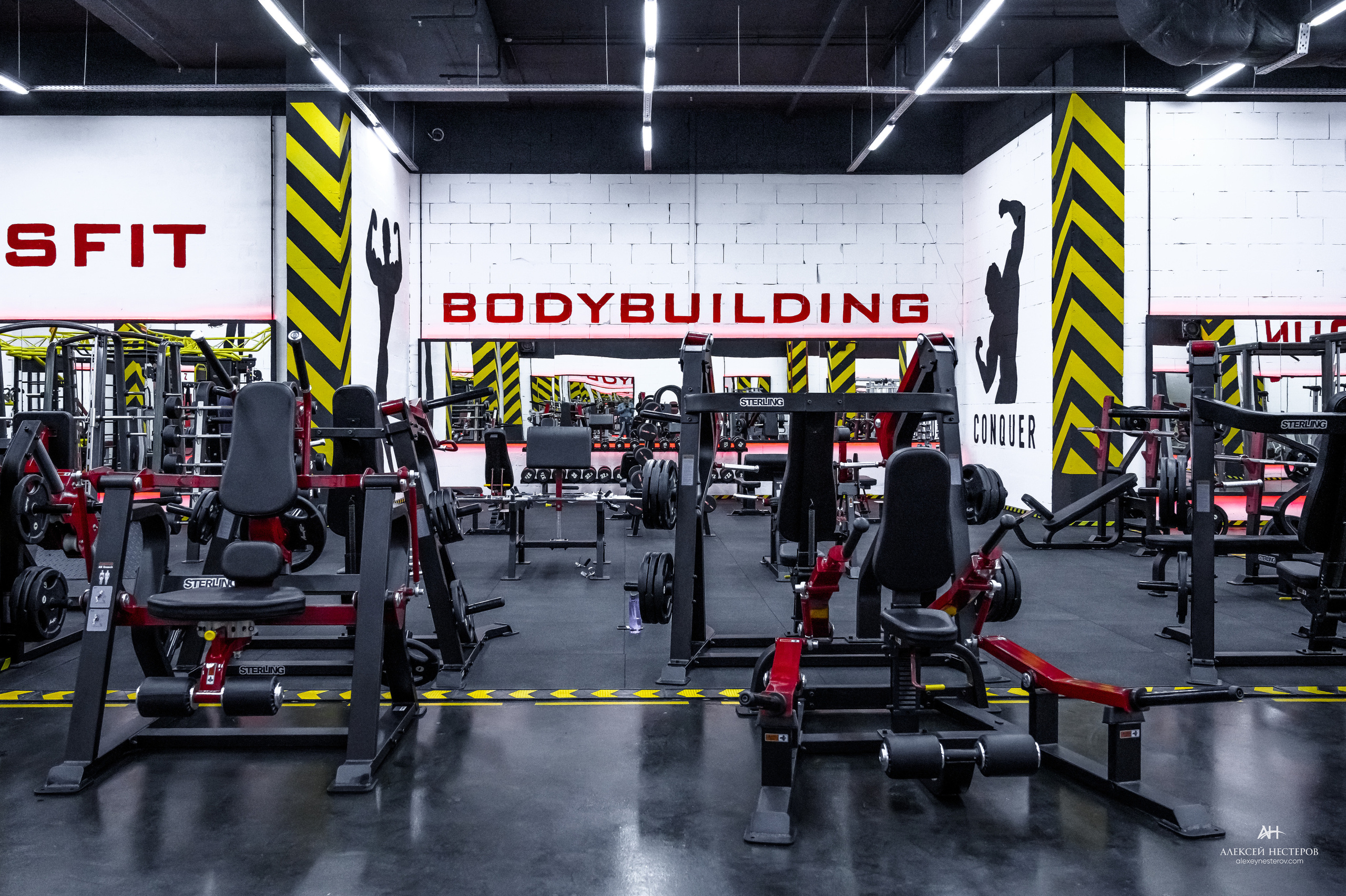 Тренажерные залы. Спортивный фитнес фотограф Алексей Нестеров