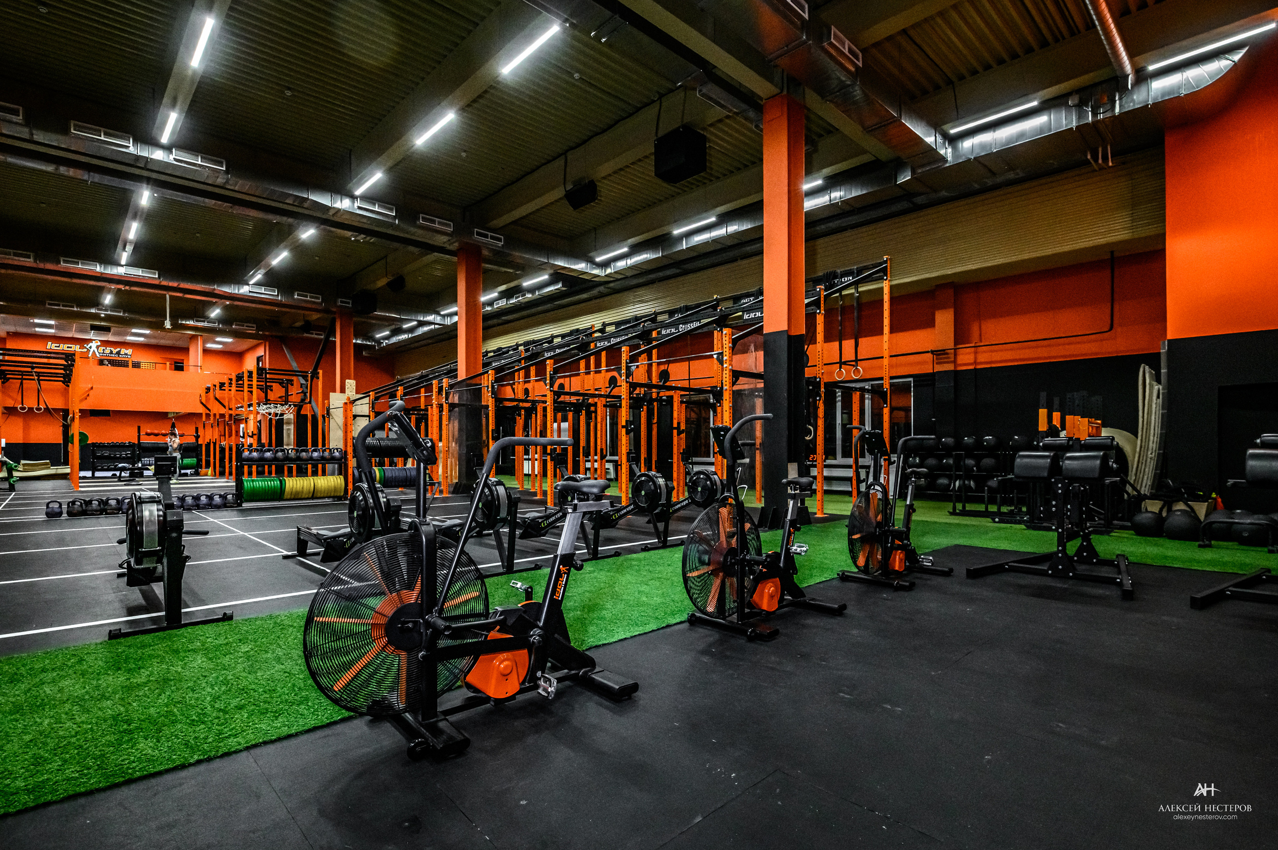 Тренажерные залы. Спортивный фитнес фотограф Алексей Нестеров