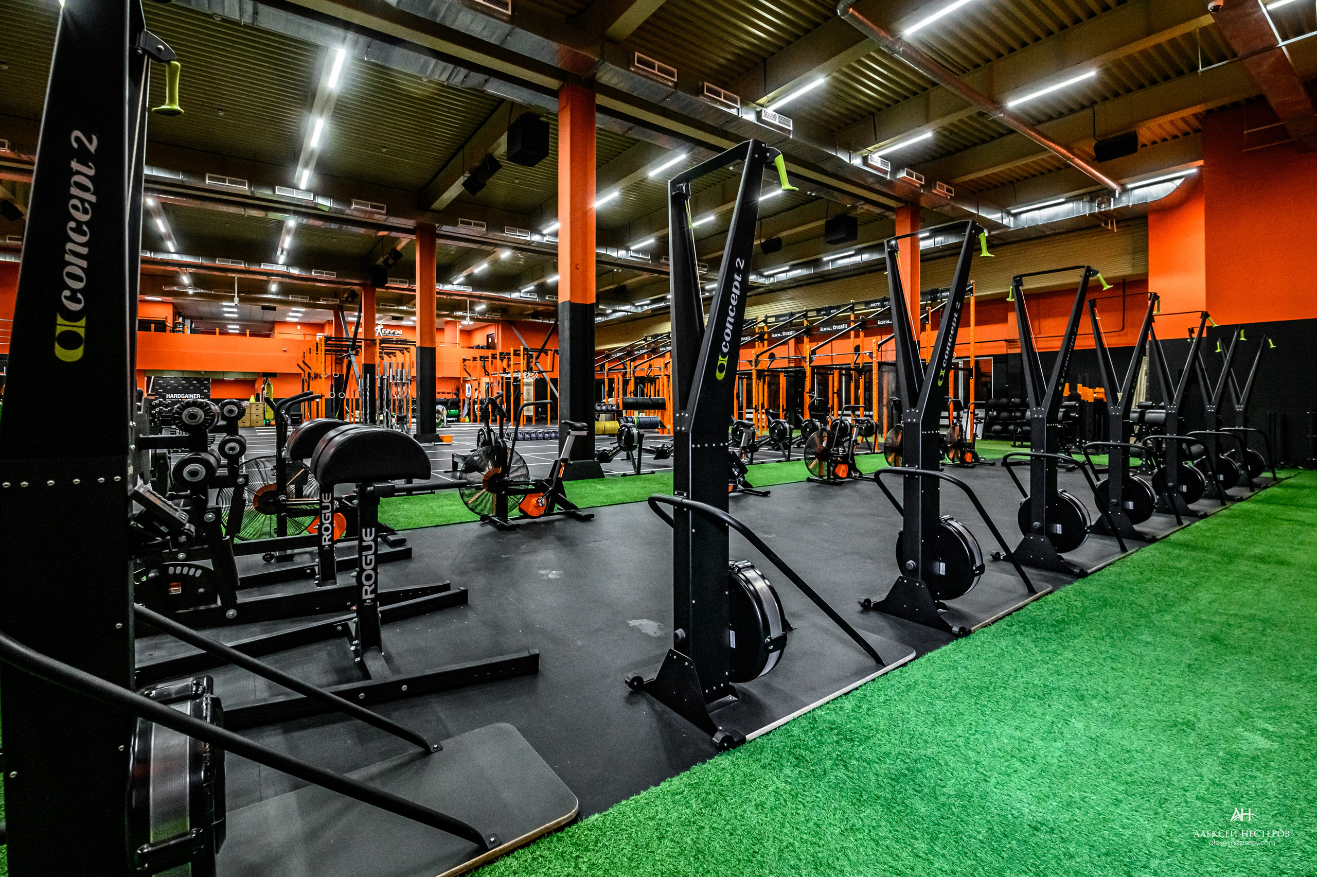 Тренажерные залы. Спортивный фитнес фотограф Алексей Нестеров