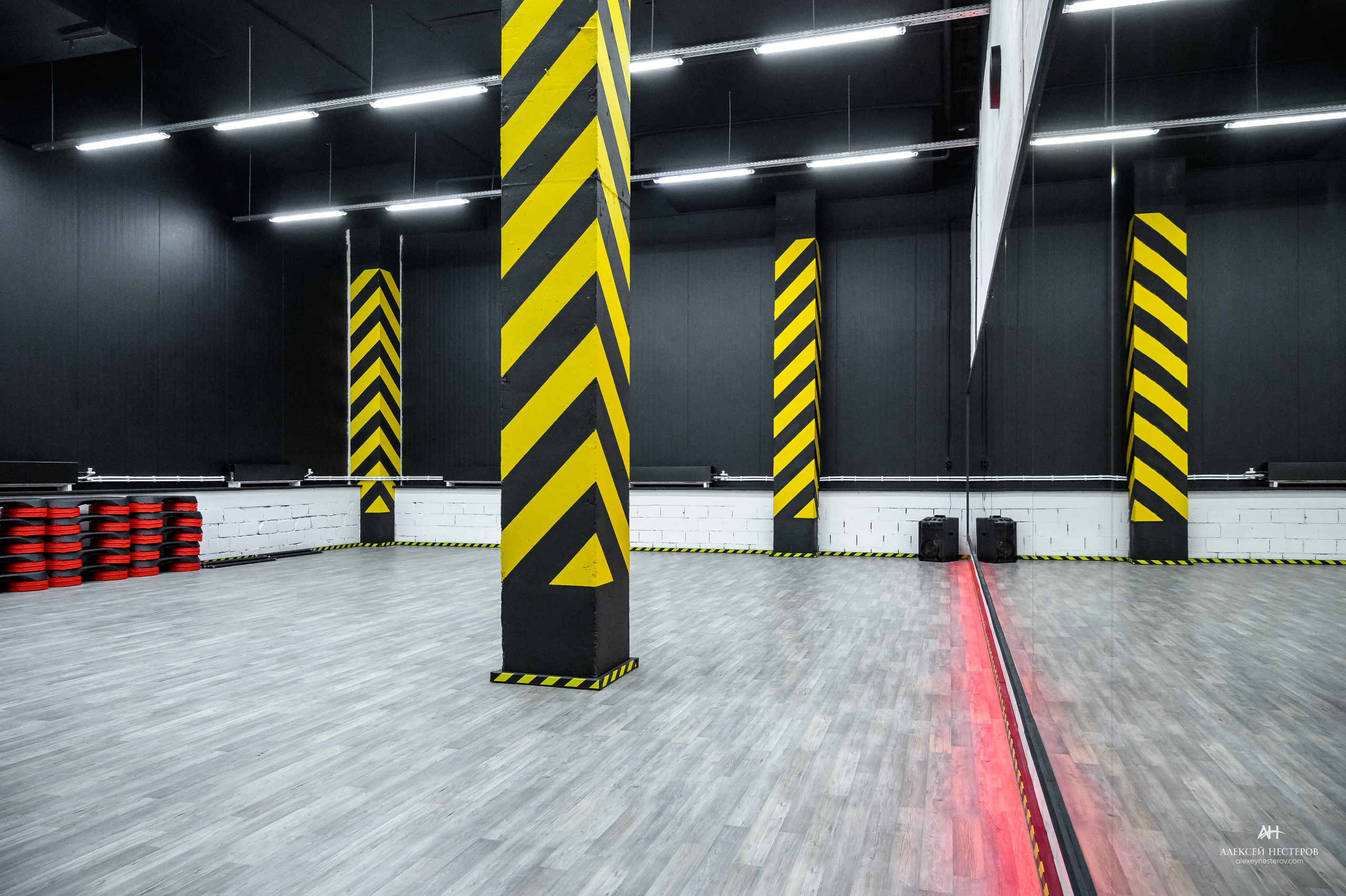 Тренажерные залы. Спортивный фитнес фотограф Алексей Нестеров