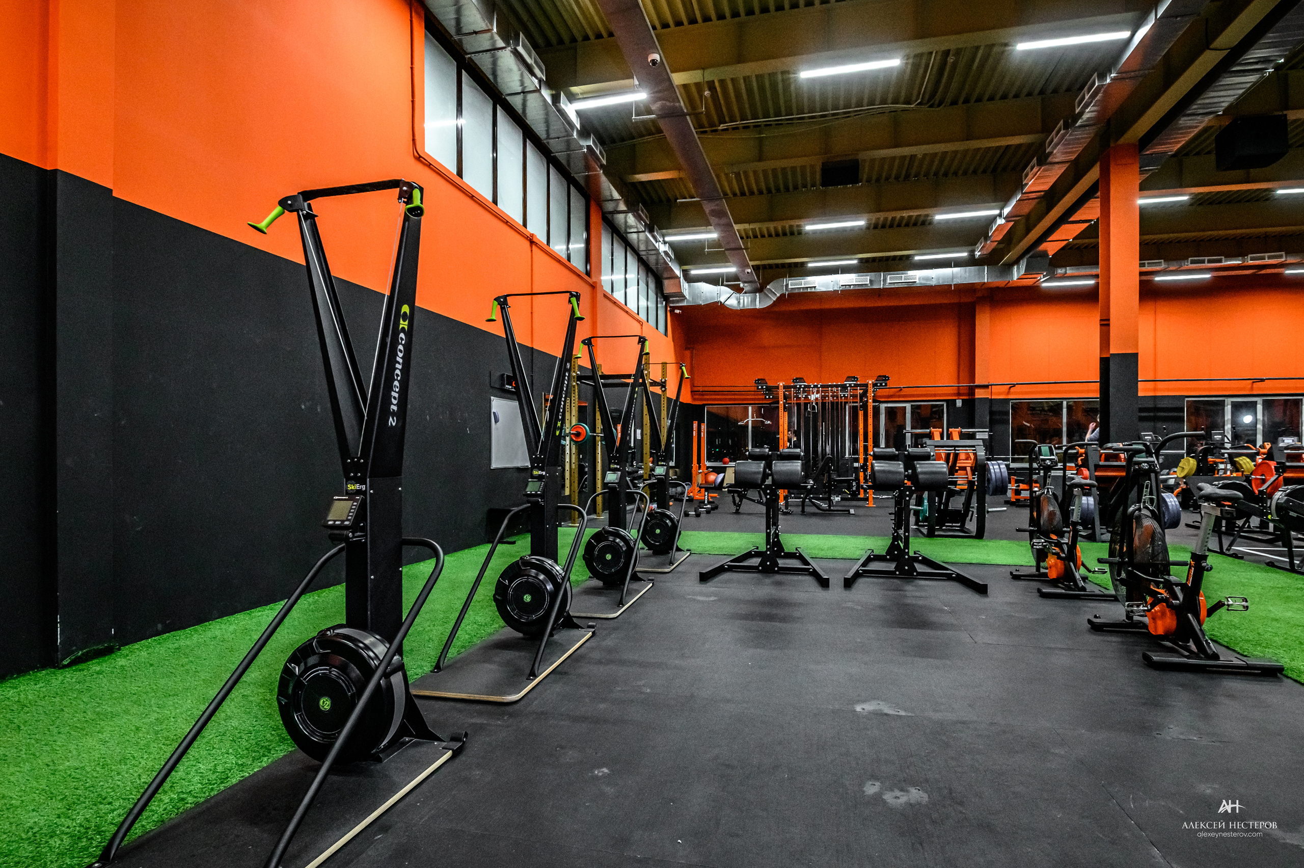 Тренажерные залы. Спортивный фитнес фотограф Алексей Нестеров