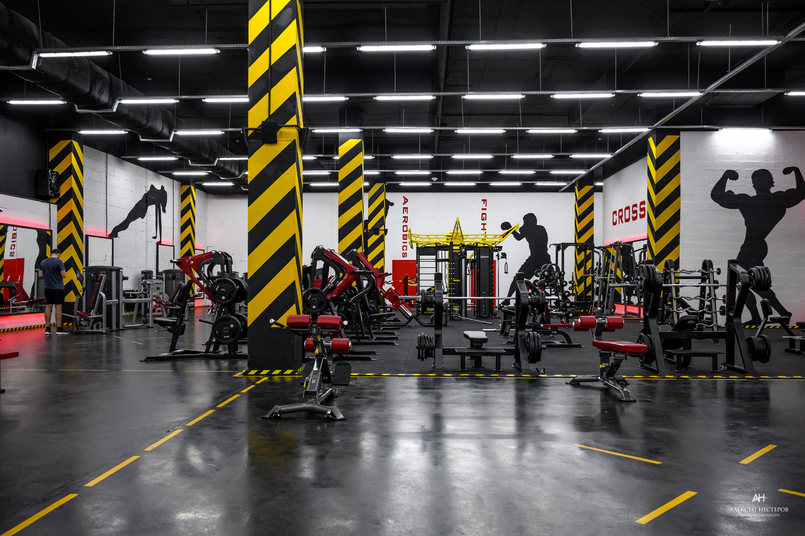 Тренажерные залы. Спортивный фитнес фотограф Алексей Нестеров