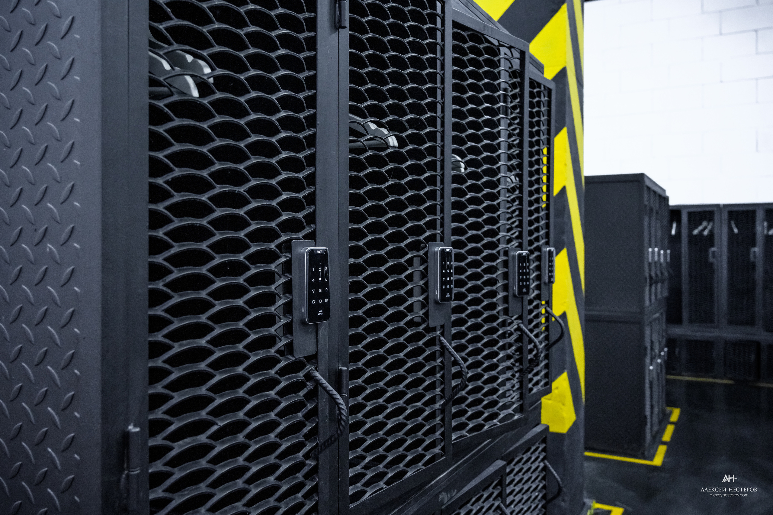 Тренажерные залы. Спортивный фитнес фотограф Алексей Нестеров