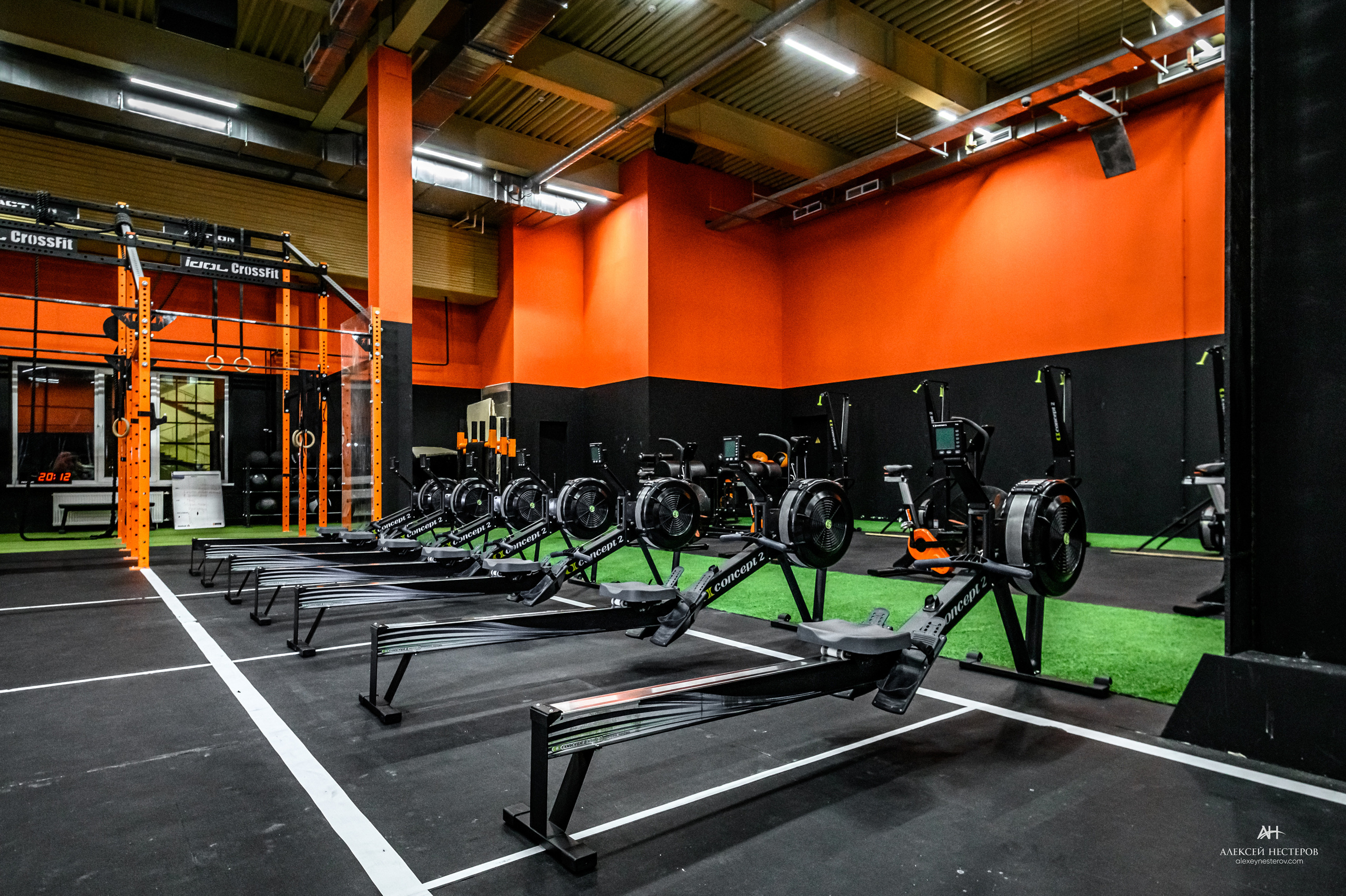 Тренажерные залы. Спортивный фитнес фотограф Алексей Нестеров