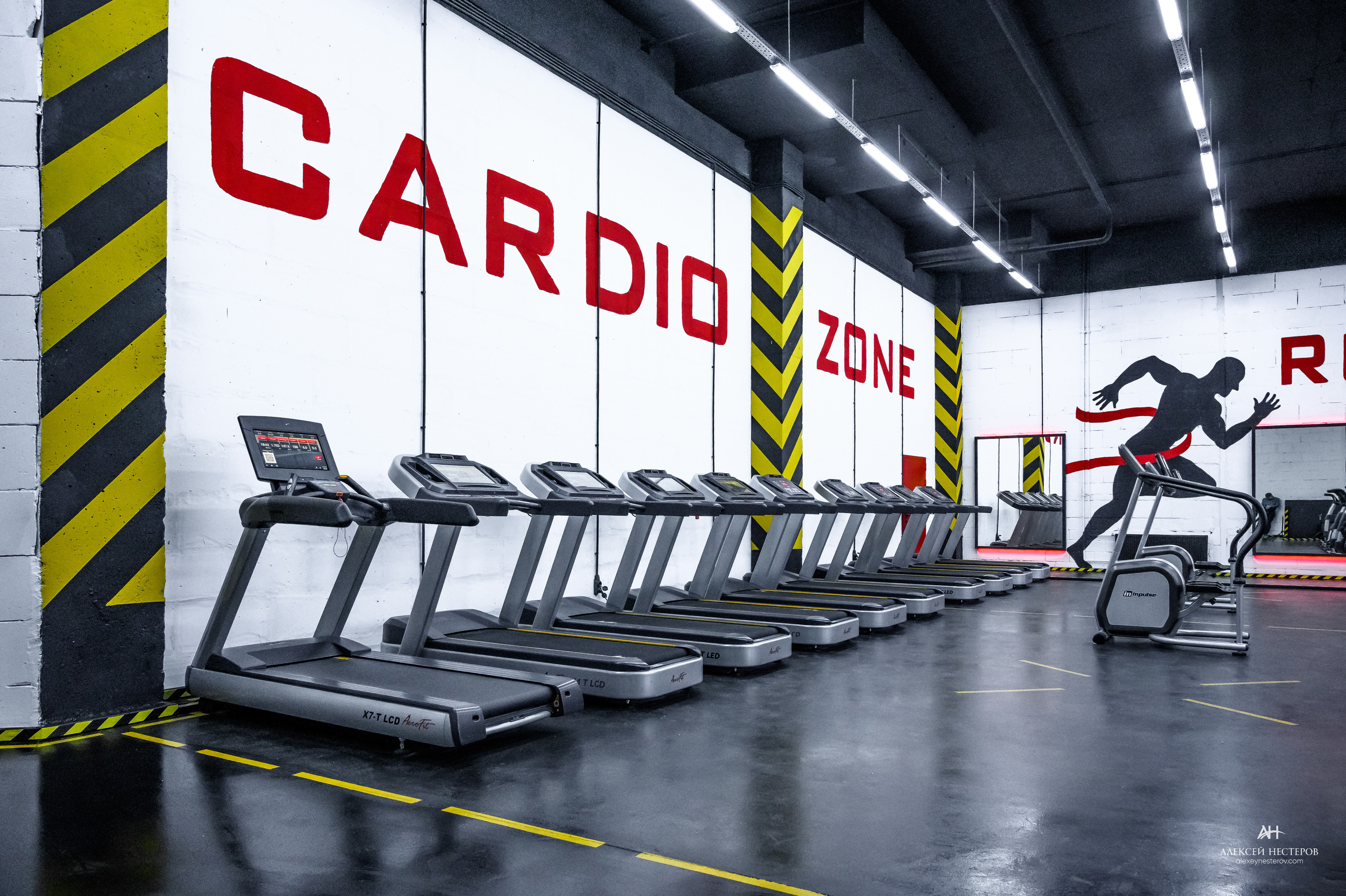Тренажерные залы. Спортивный фитнес фотограф Алексей Нестеров