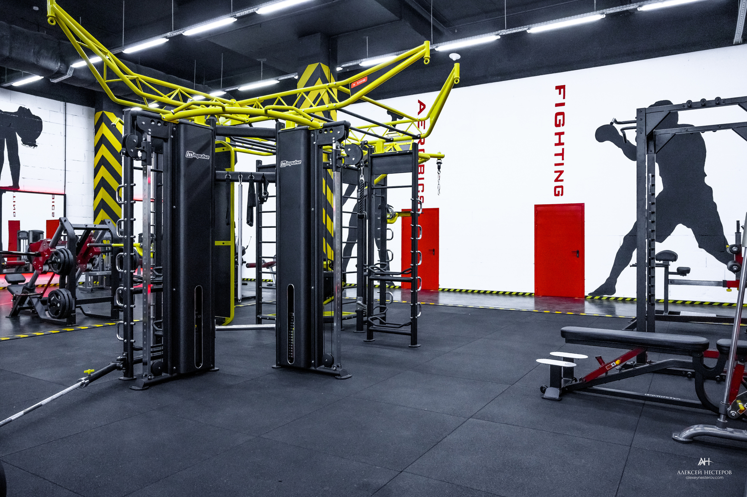 Тренажерные залы. Спортивный фитнес фотограф Алексей Нестеров