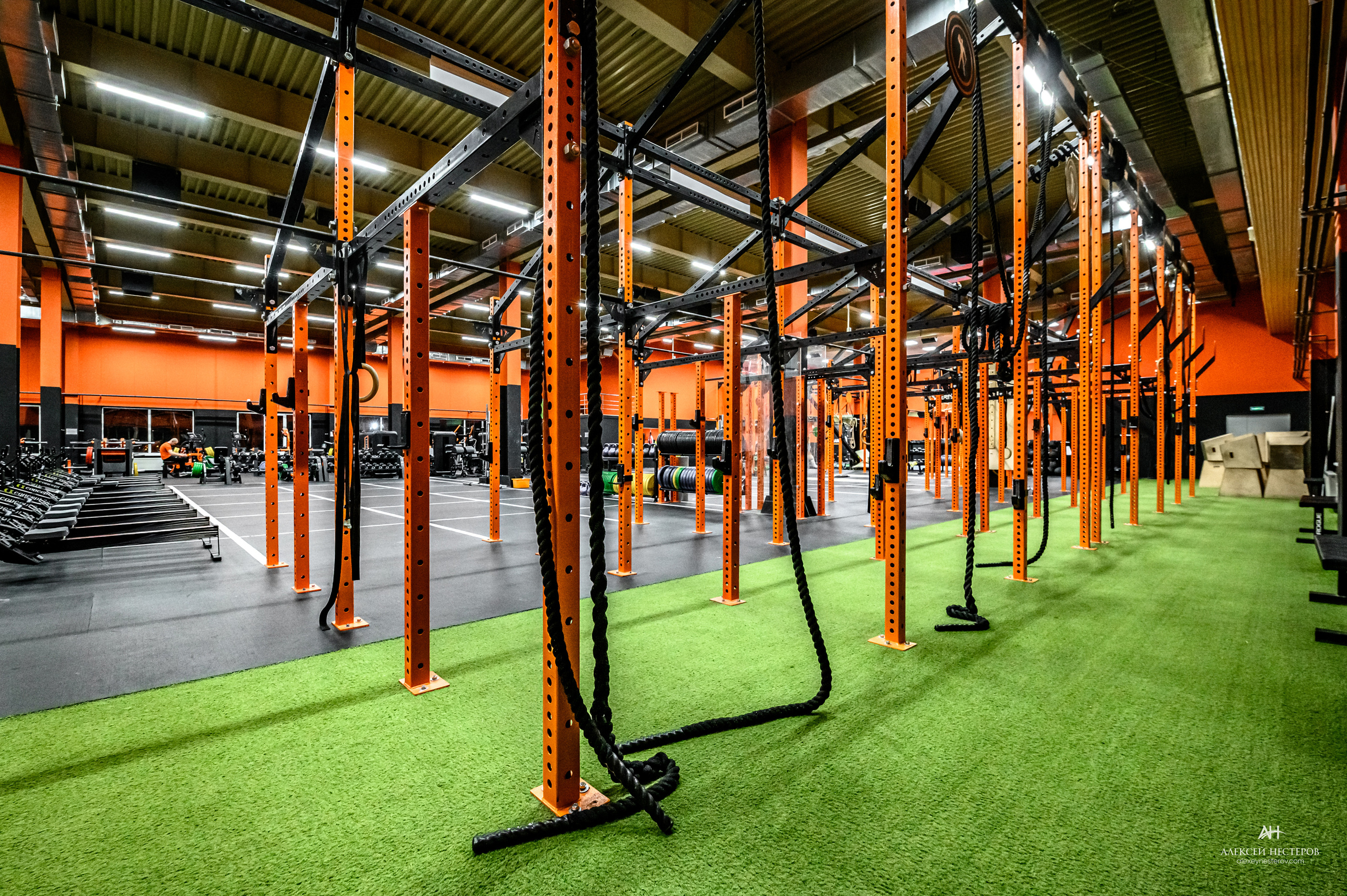 Тренажерные залы. Спортивный фитнес фотограф Алексей Нестеров