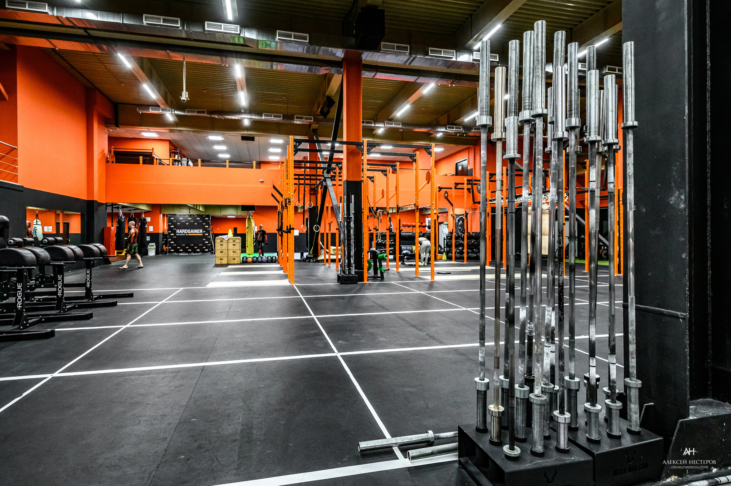 Тренажерные залы. Спортивный фитнес фотограф Алексей Нестеров