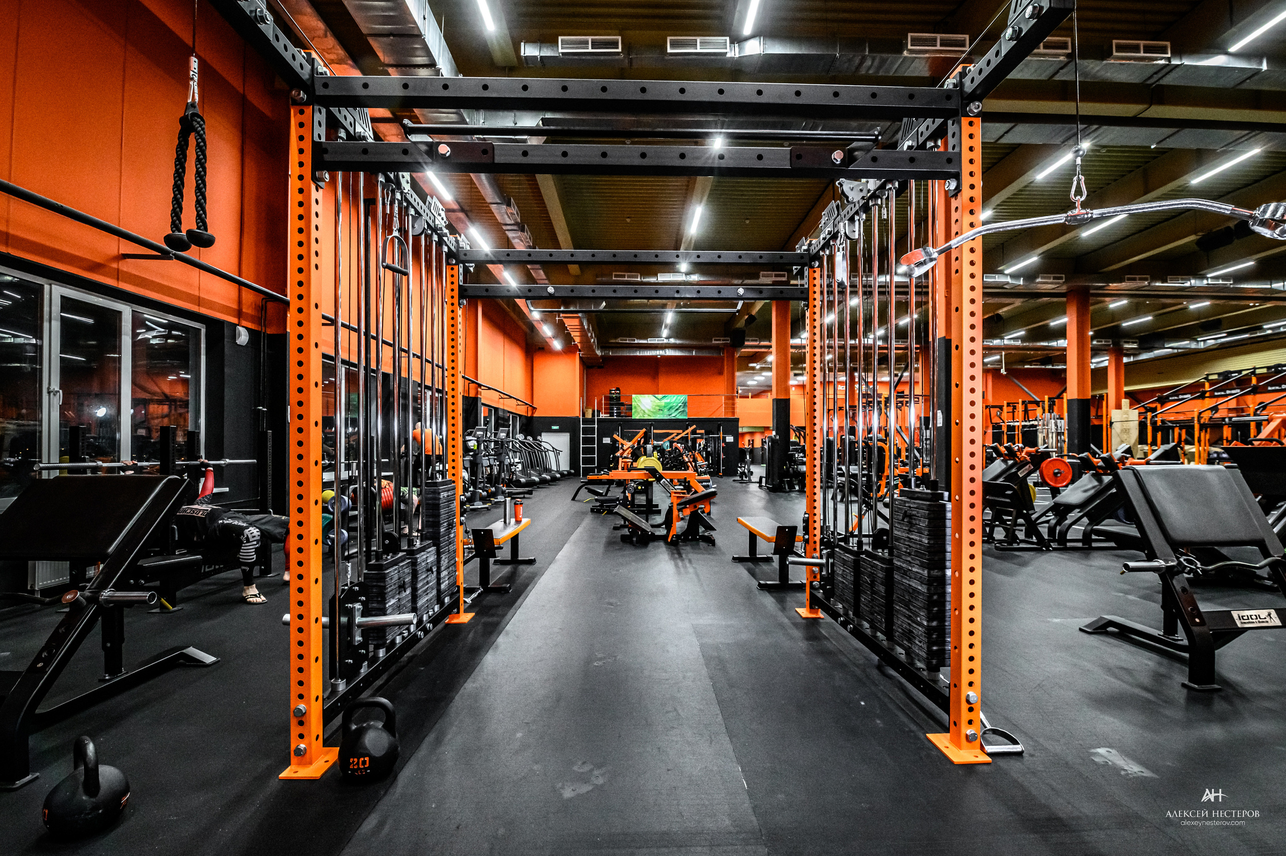 Тренажерные залы. Спортивный фитнес фотограф Алексей Нестеров