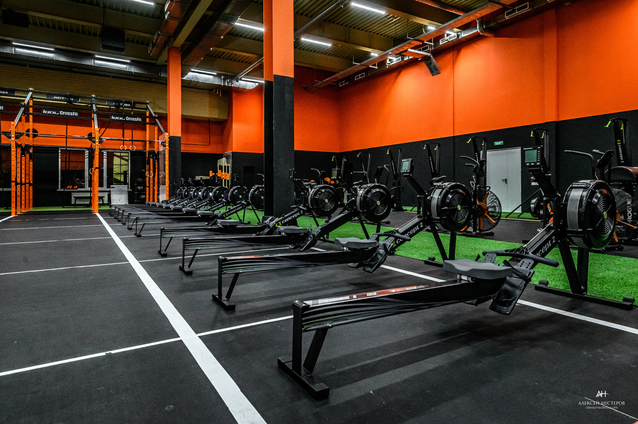 Тренажерные залы. Спортивный фитнес фотограф Алексей Нестеров