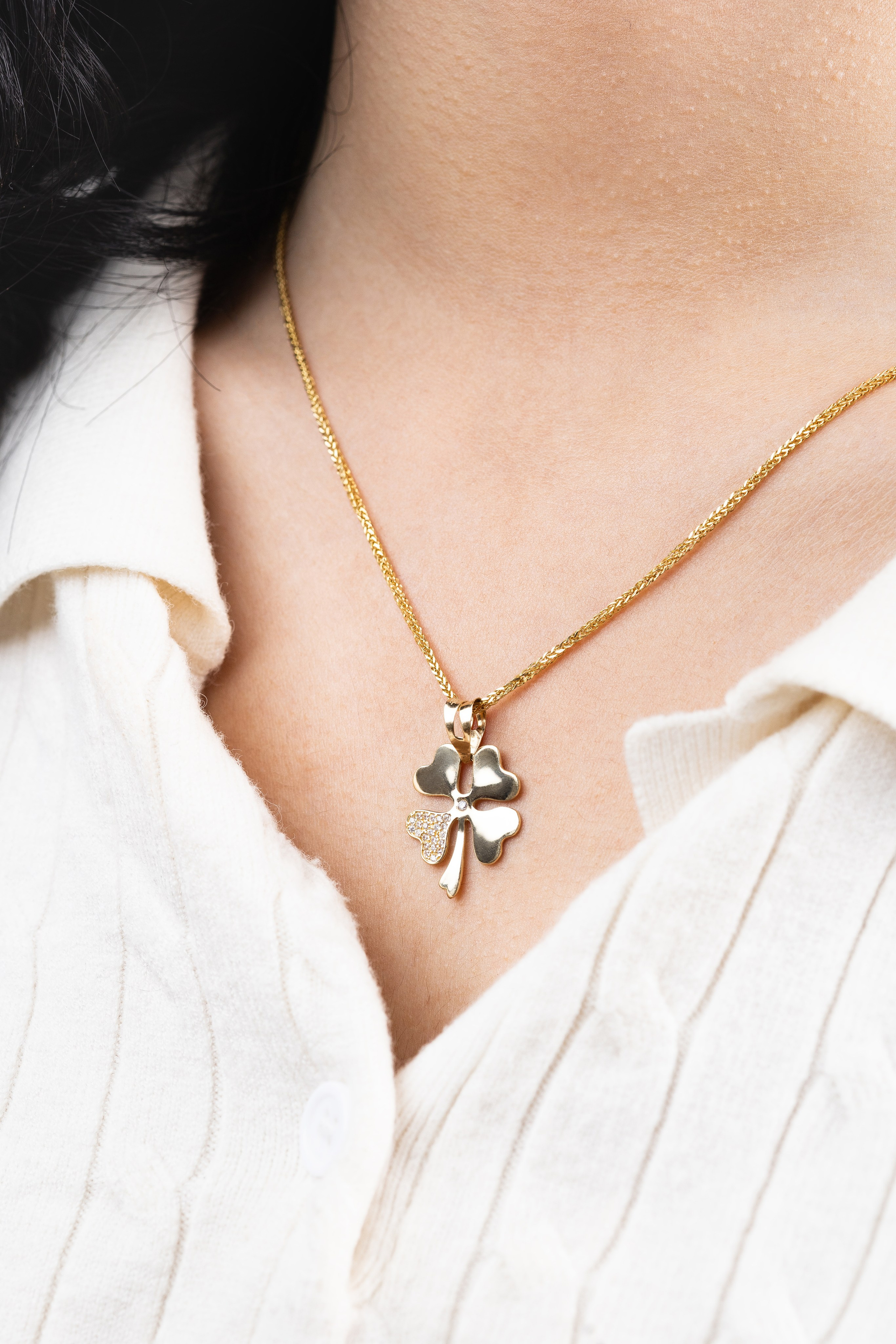 Рекламная съемка ювелирных изделий. Рекламный фуд фотограф и видеограф в Астане Алина Лысенко