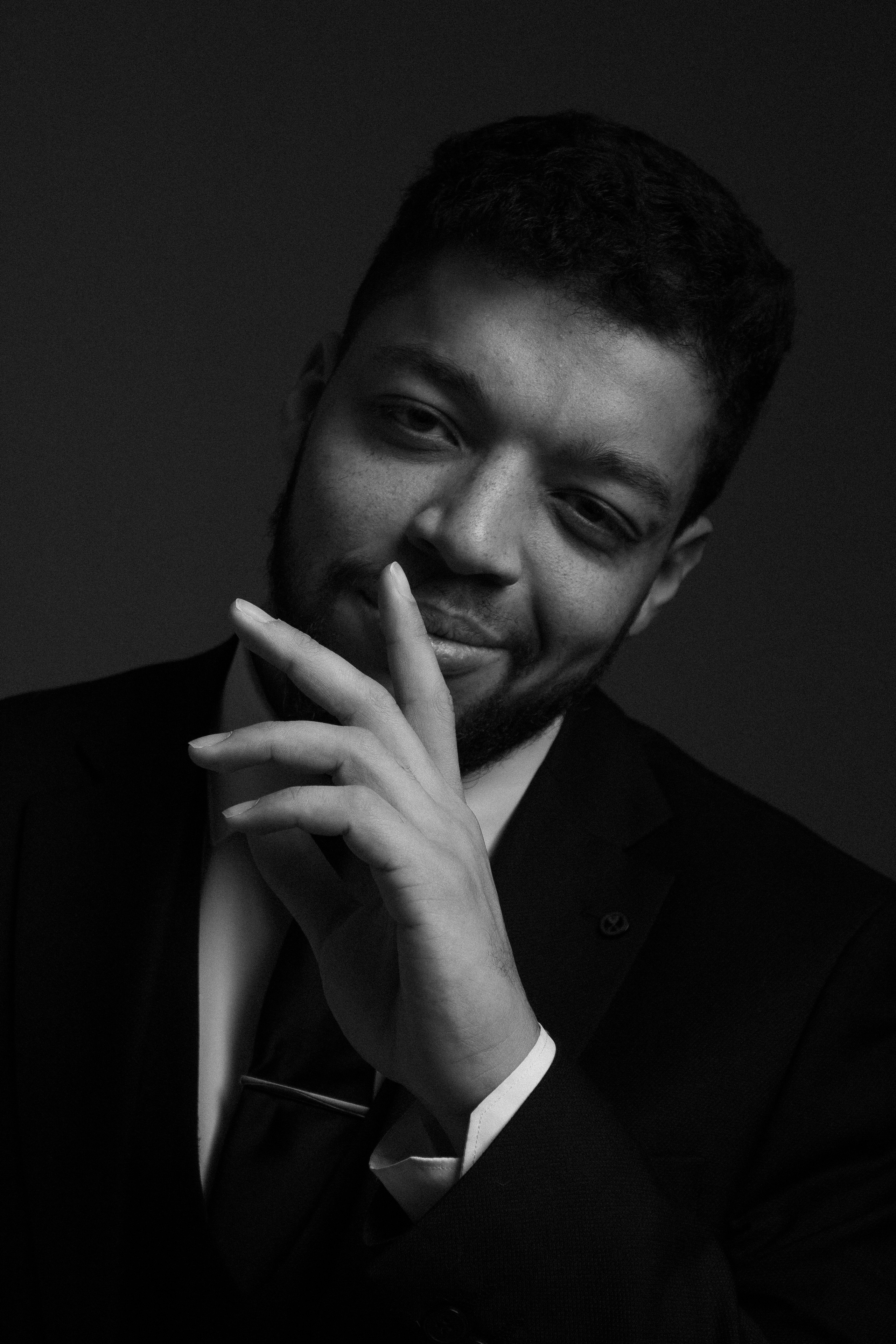 Джулиус Бекузаров. Агунда Хумарова