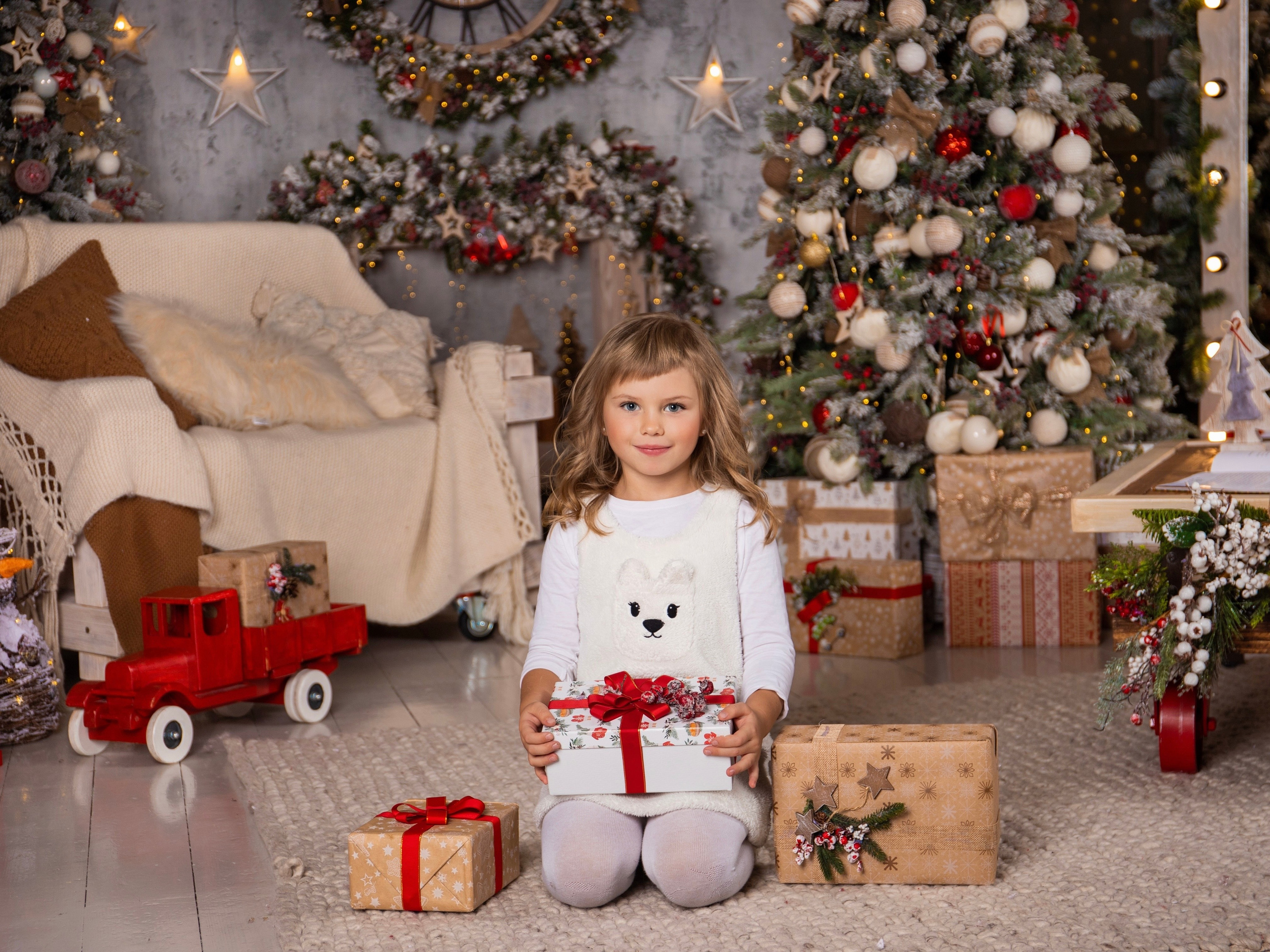 Новогодняя семейная съемка в студии. Свадебный и семейный фотограф в Москве Мила Широких