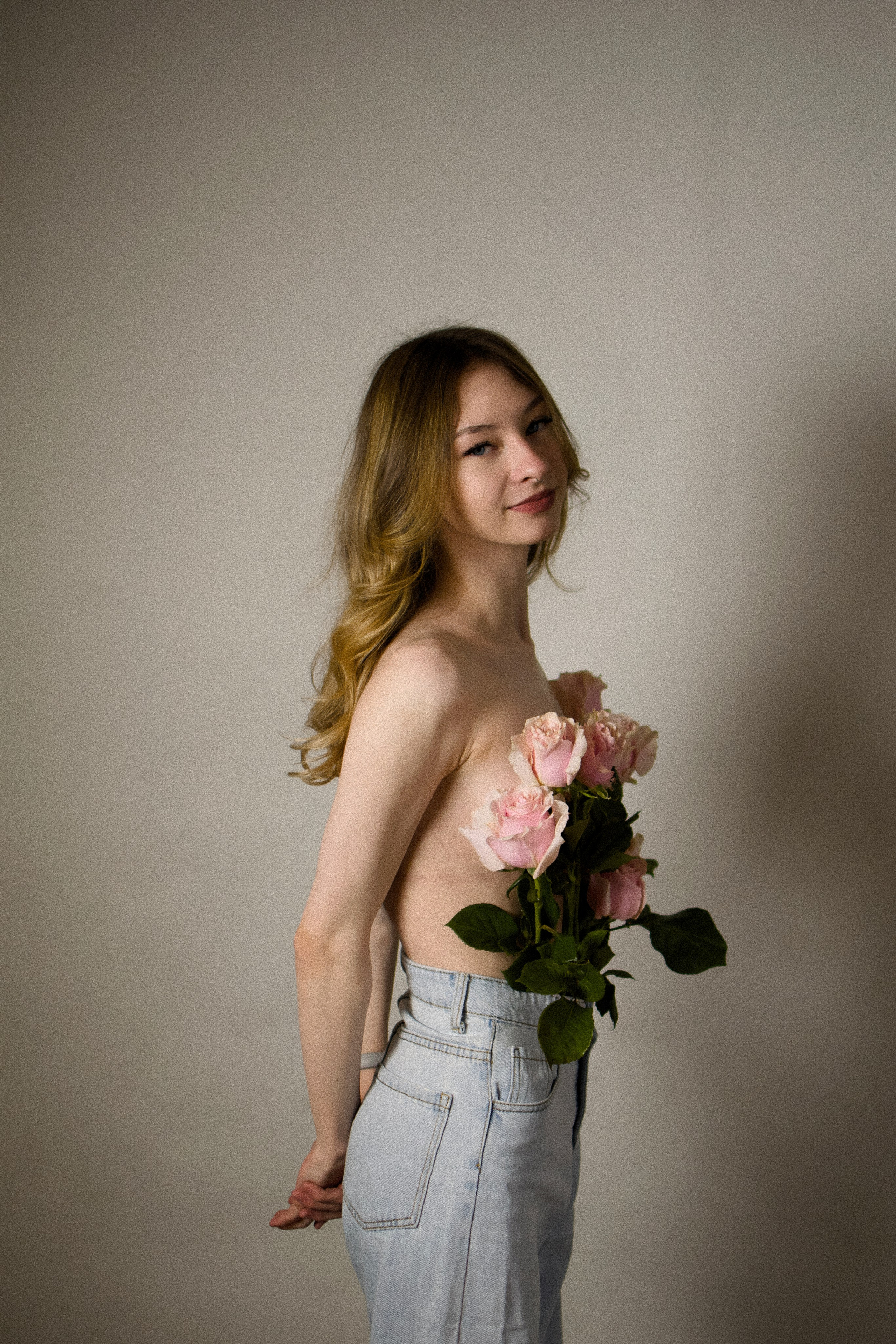 Дорогие дамы! С 8-м марта!. Женский фотограф СПб; Тельтевский Владислав