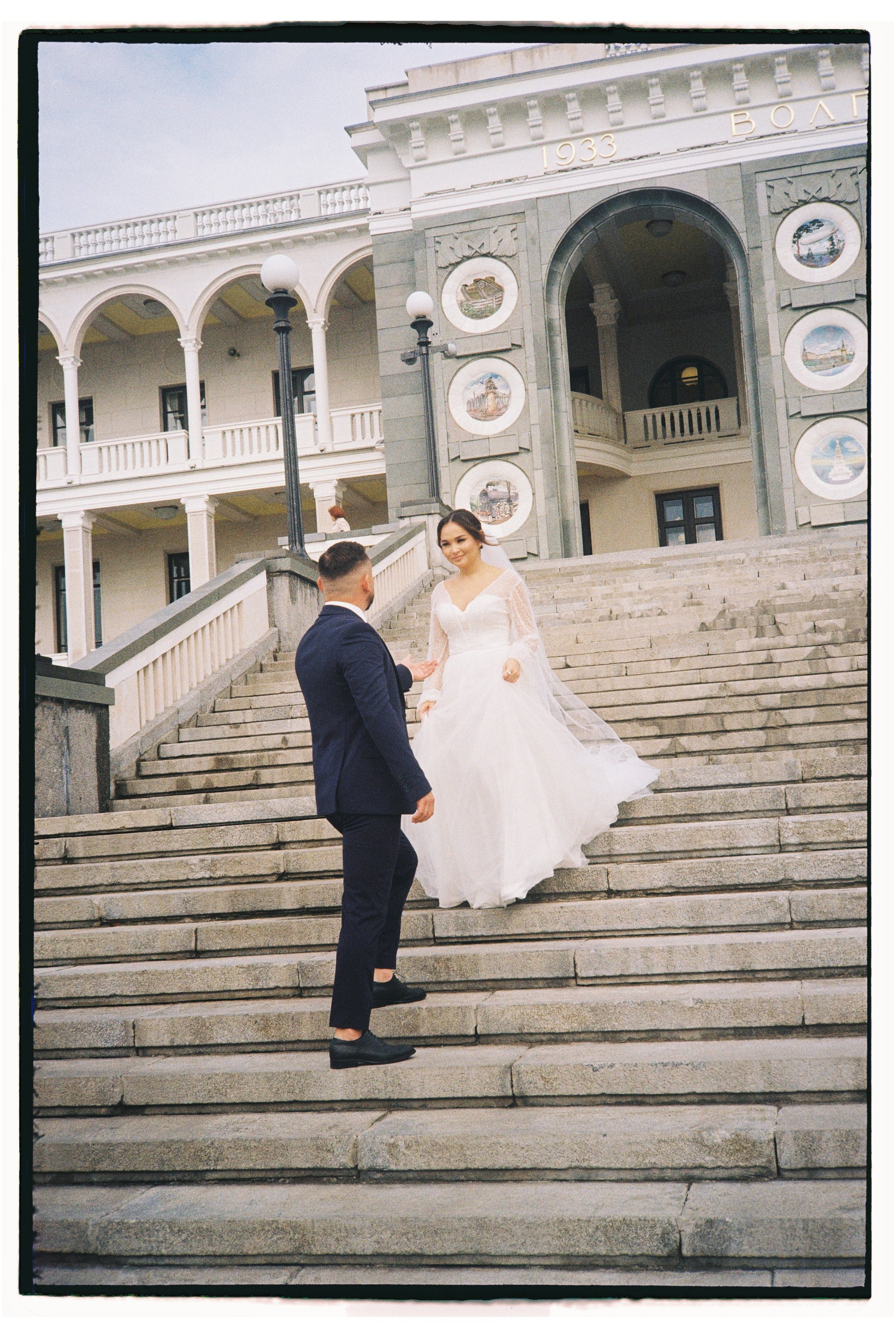 Рустам & Земфира. Пленка. Сестры Карабаза. Фотографы и ретушеры в Москве и Санкт-Петербурге