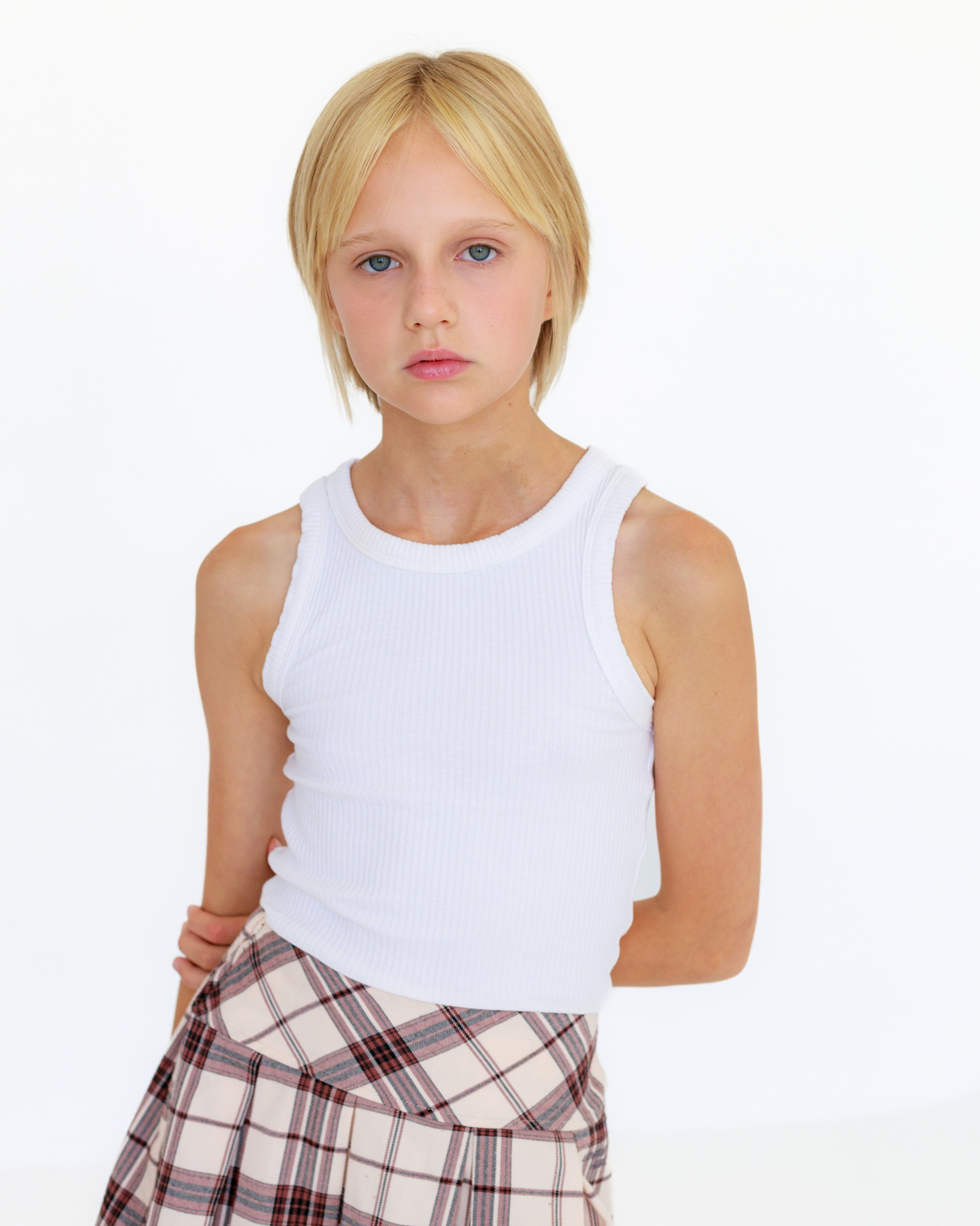 Злата Тецкая 152/11/37. Римма Зайцева контент для брендов