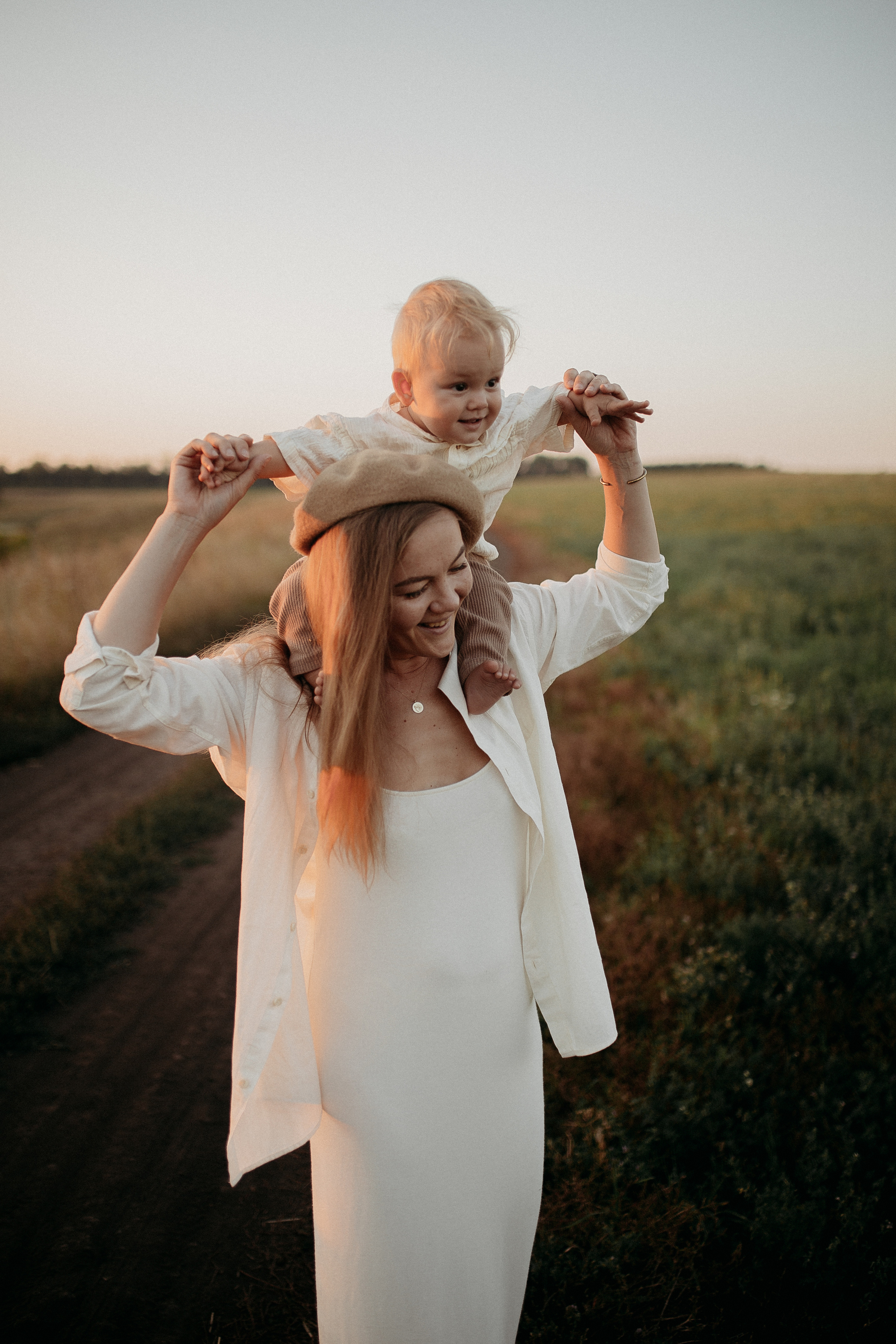 Семейная закатная. Семейный и домашний фотограф в Уфе Ирина Гарасюта