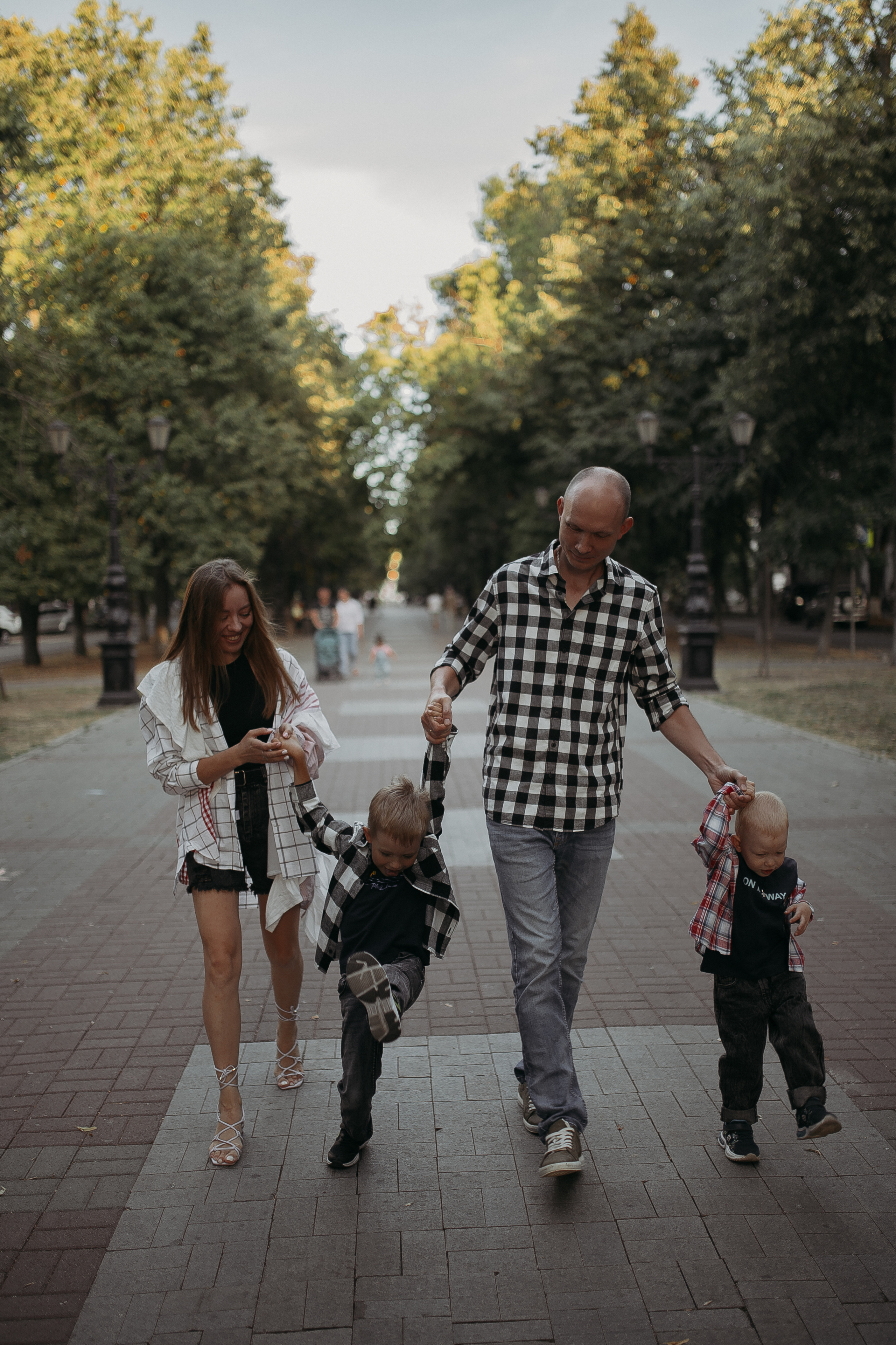 Городская прогулка. Семейный и домашний фотограф в Уфе Ирина Гарасюта