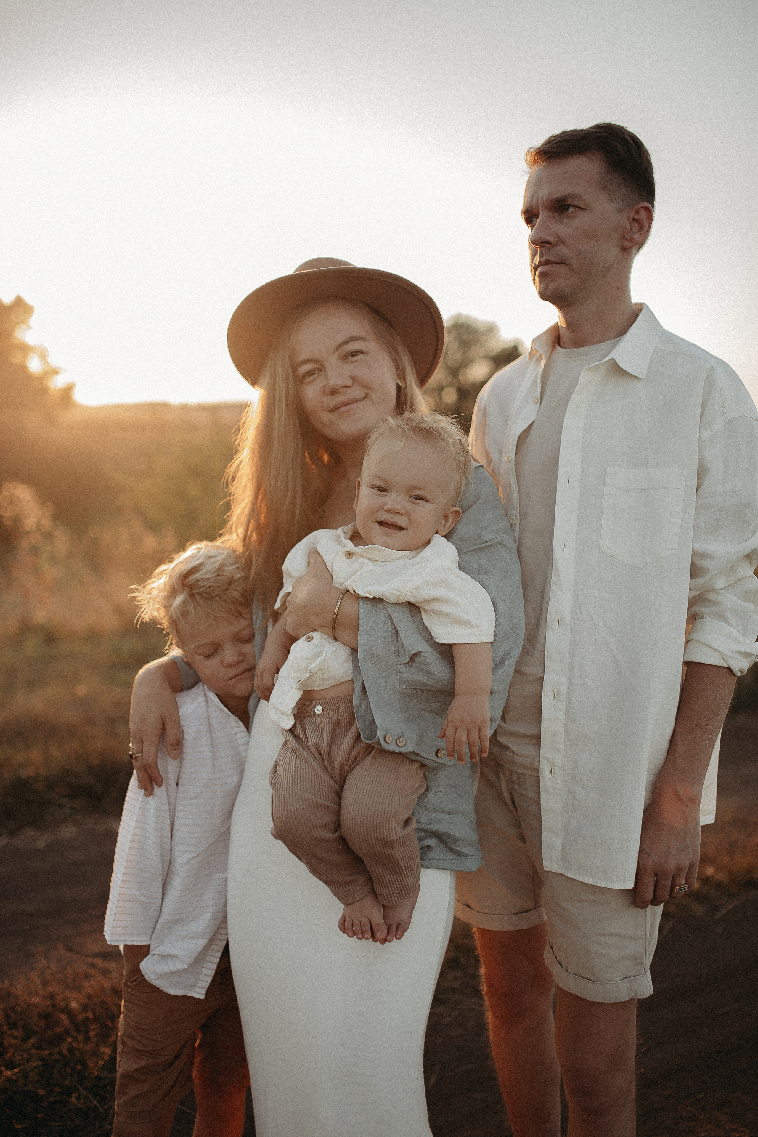 Семейная закатная. Семейный и домашний фотограф в Уфе Ирина Гарасюта