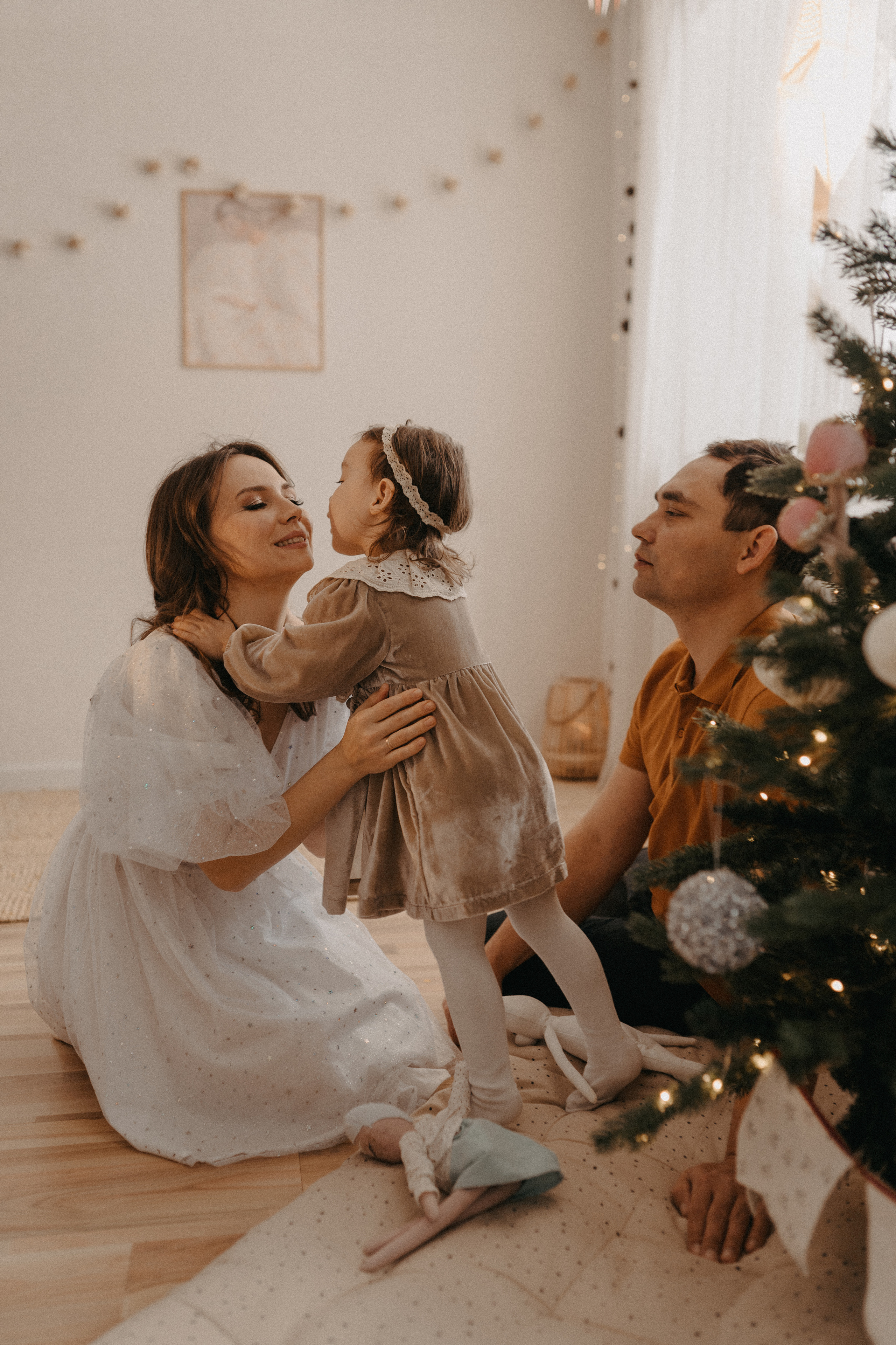 Милая предновогодняя история семьи Гузель, Альберта и Аделюши. Семейный и домашний фотограф в Уфе Ирина Гарасюта