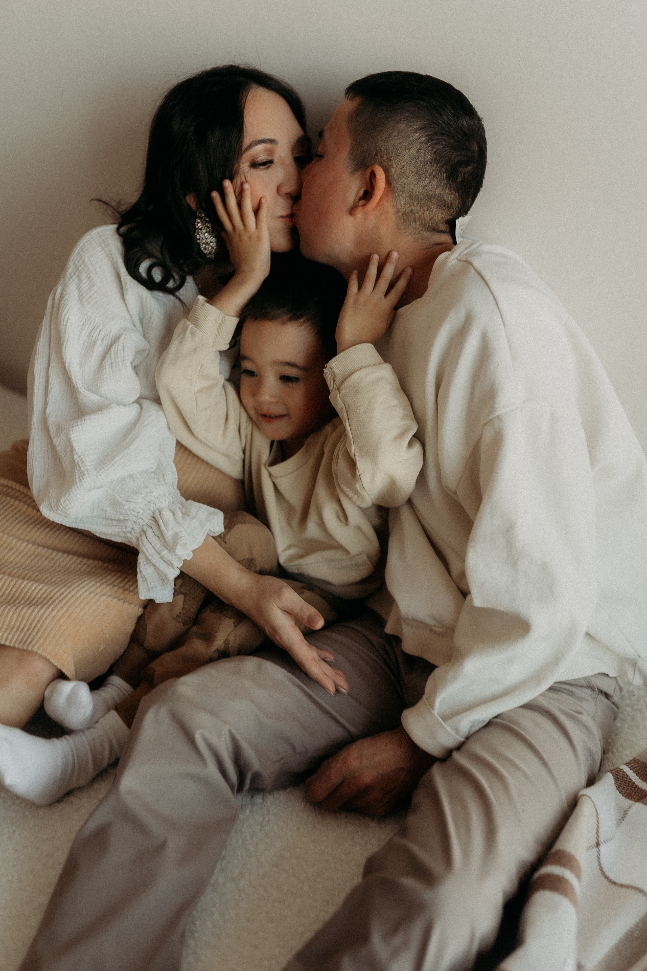 Юлия, Руслан и Мурат. Семейный и домашний фотограф в Уфе Ирина Гарасюта