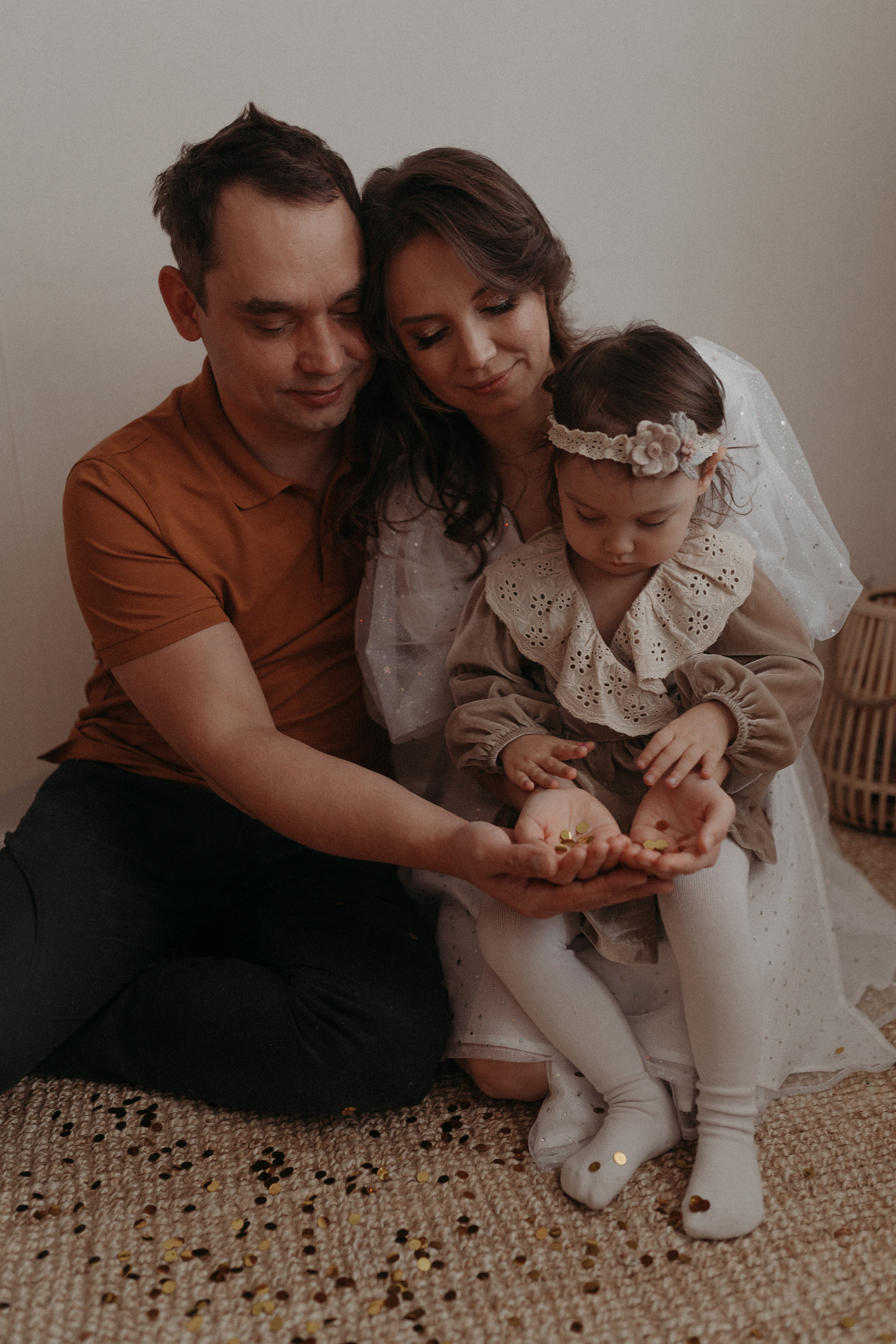 Милая предновогодняя история семьи Гузель, Альберта и Аделюши. Семейный и домашний фотограф в Уфе Ирина Гарасюта