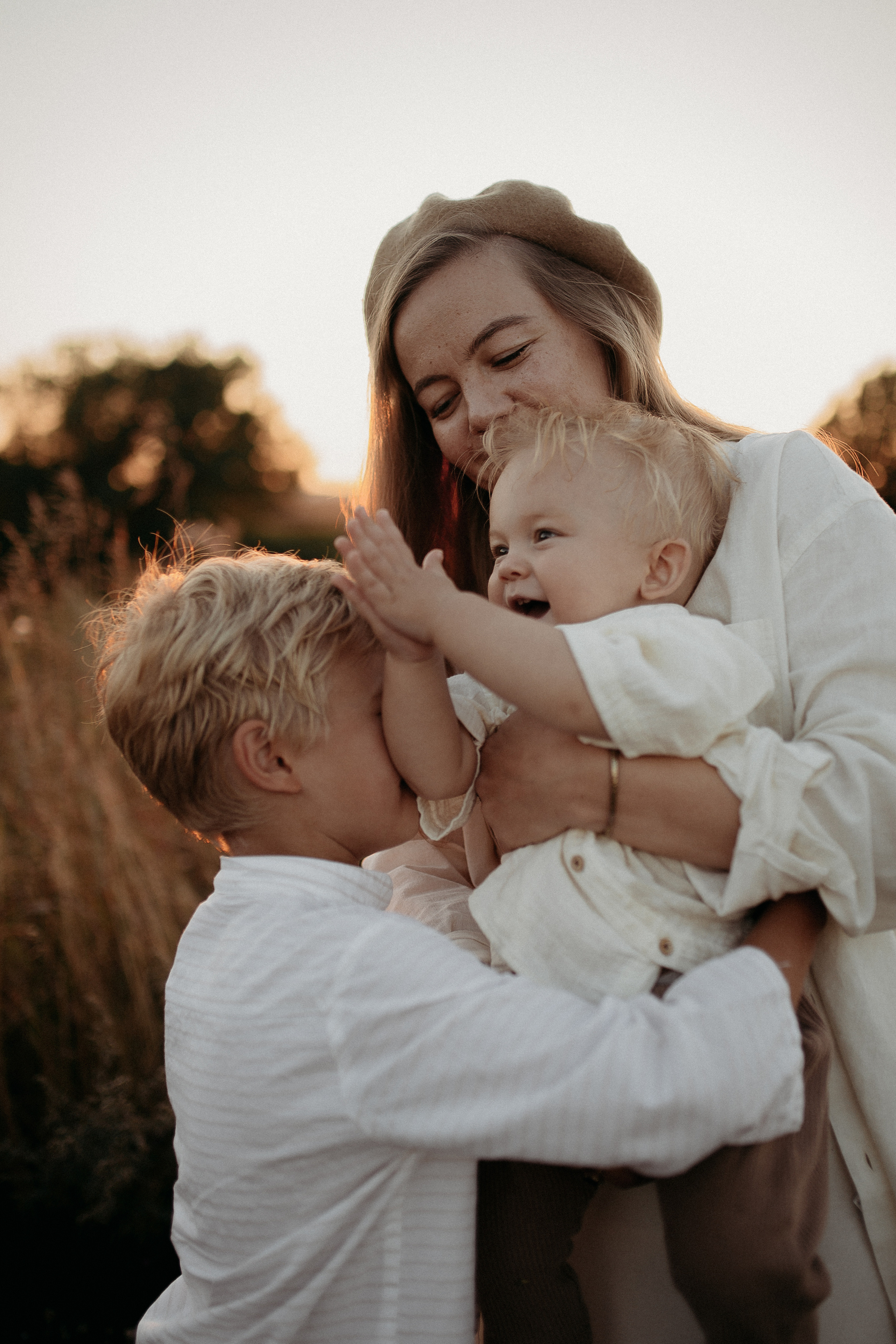 Семейная закатная. Семейный и домашний фотограф в Уфе Ирина Гарасюта